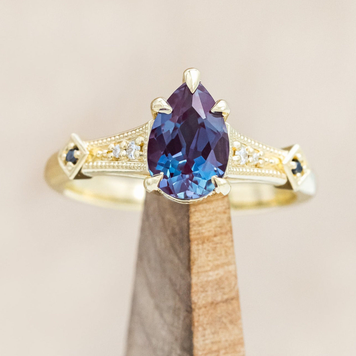 "ANNORA" - PEAR CUT ENGAGEMENT RING WITH DIAMOND ACCENTS-Staghead Designs