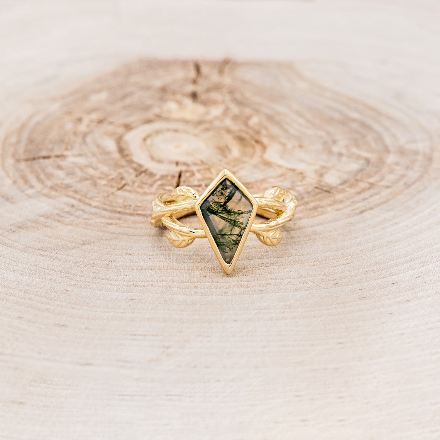"ARTEMIS ON THE VINE" - BEZEL SET KITE CUT MOSS AGATE ENGAGEMENT RING-4