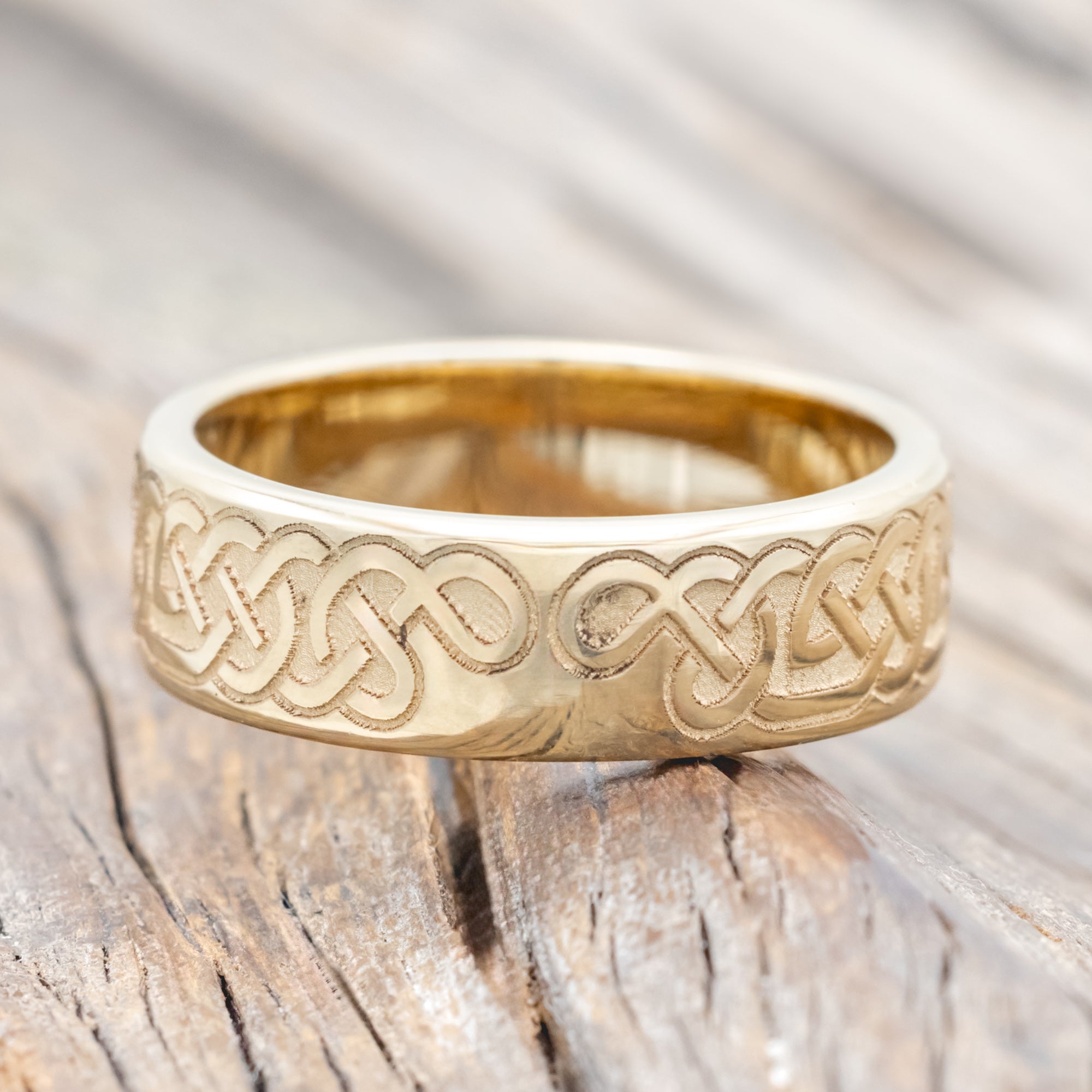 CELTIC DARA KNOT ENGRAVED WEDDING RING FEATURING A 14K GOLD BAND-Staghead Designs