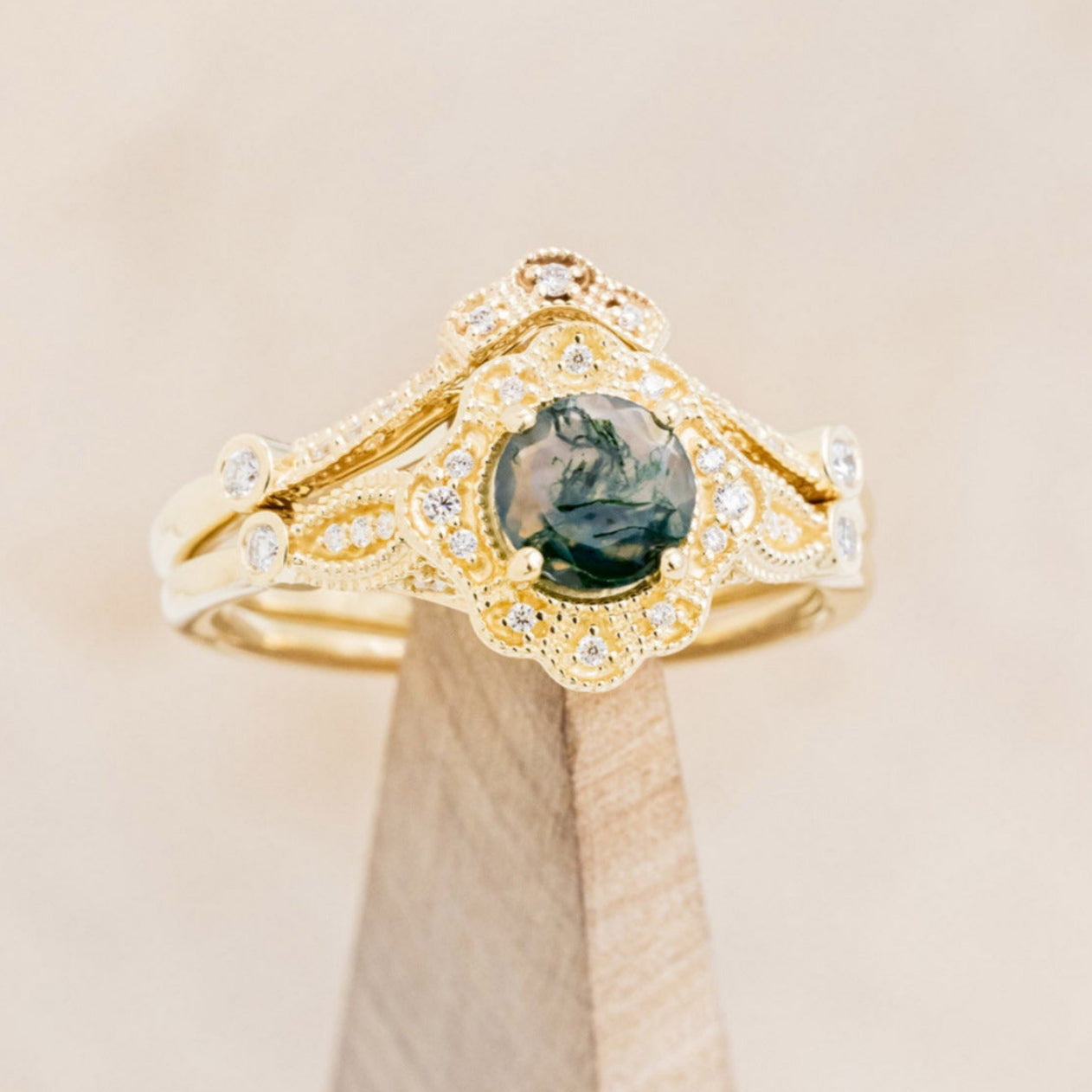 "EILEEN" - ROUND CUT MOSS AGATE ENGAGEMENT RING WITH DIAMOND ACCENTS & TRACER-19