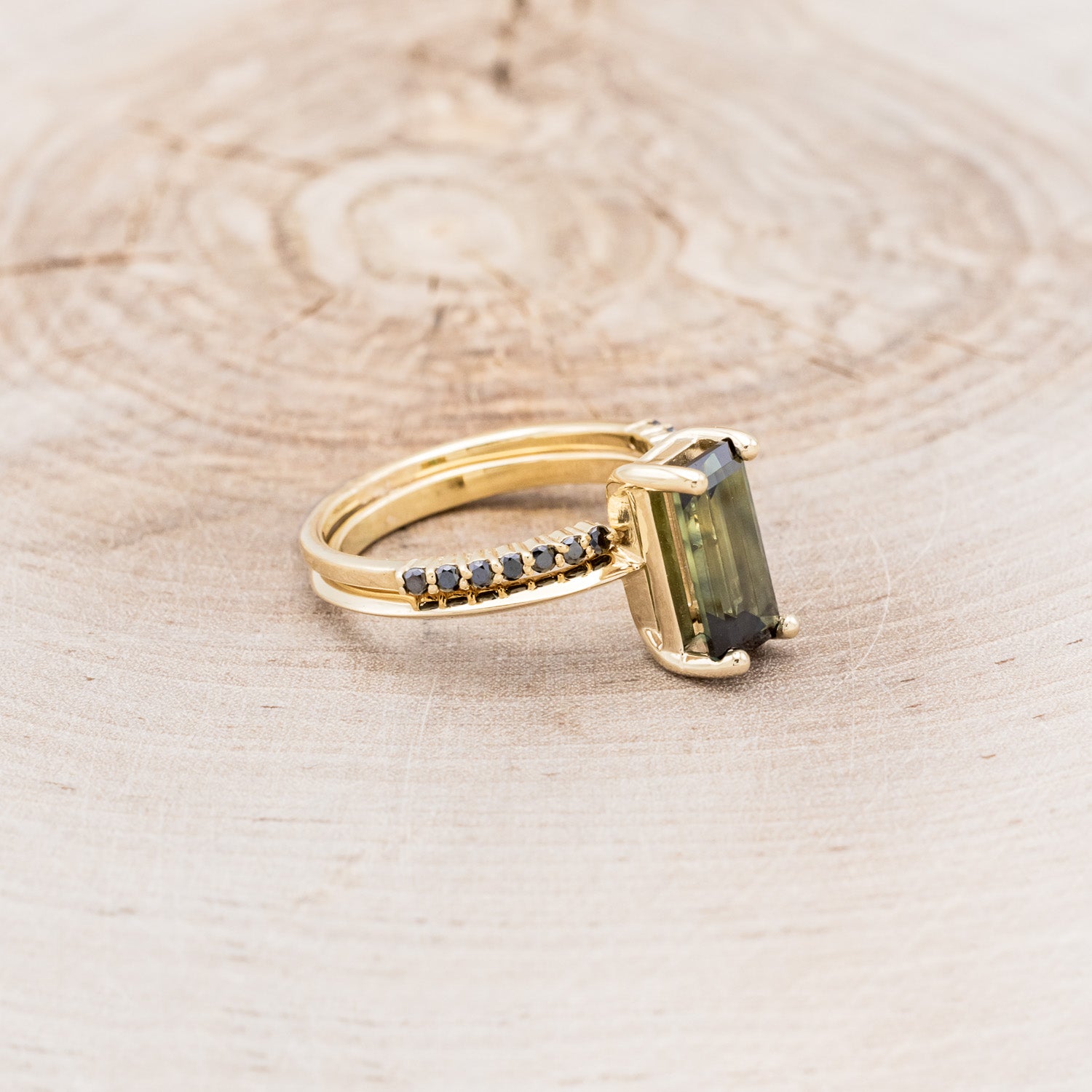 "ALEXA" - SOLITAIRE ENGAGEMENT RING WITH BLACK DIAMOND CUFF TRACER - MOUNTING ONLY - SELECT YOUR OWN STONE-2