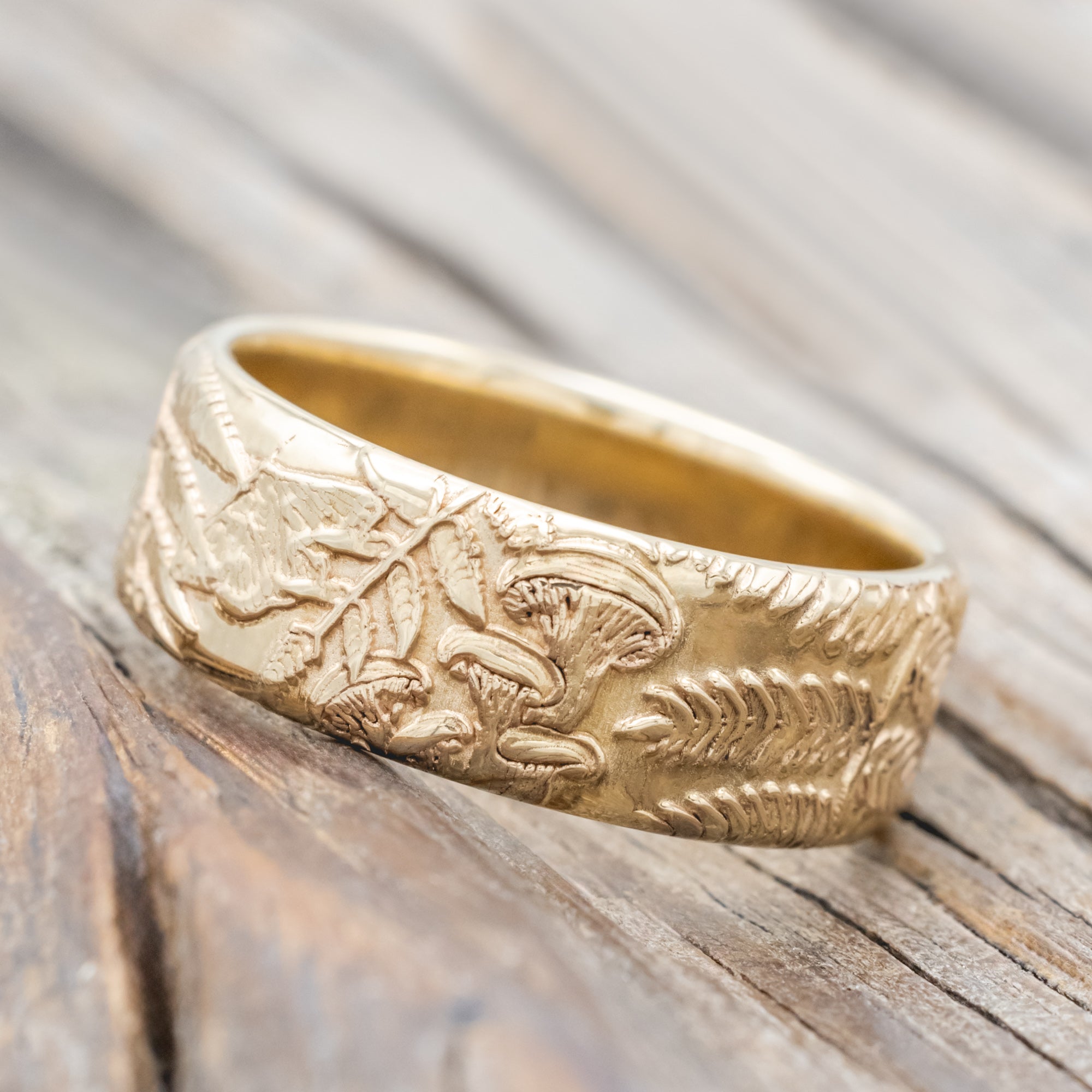 "FOREST" - 3D ENGRAVED MUSHROOM-INSPIRED WEDDING BAND-Staghead Designs