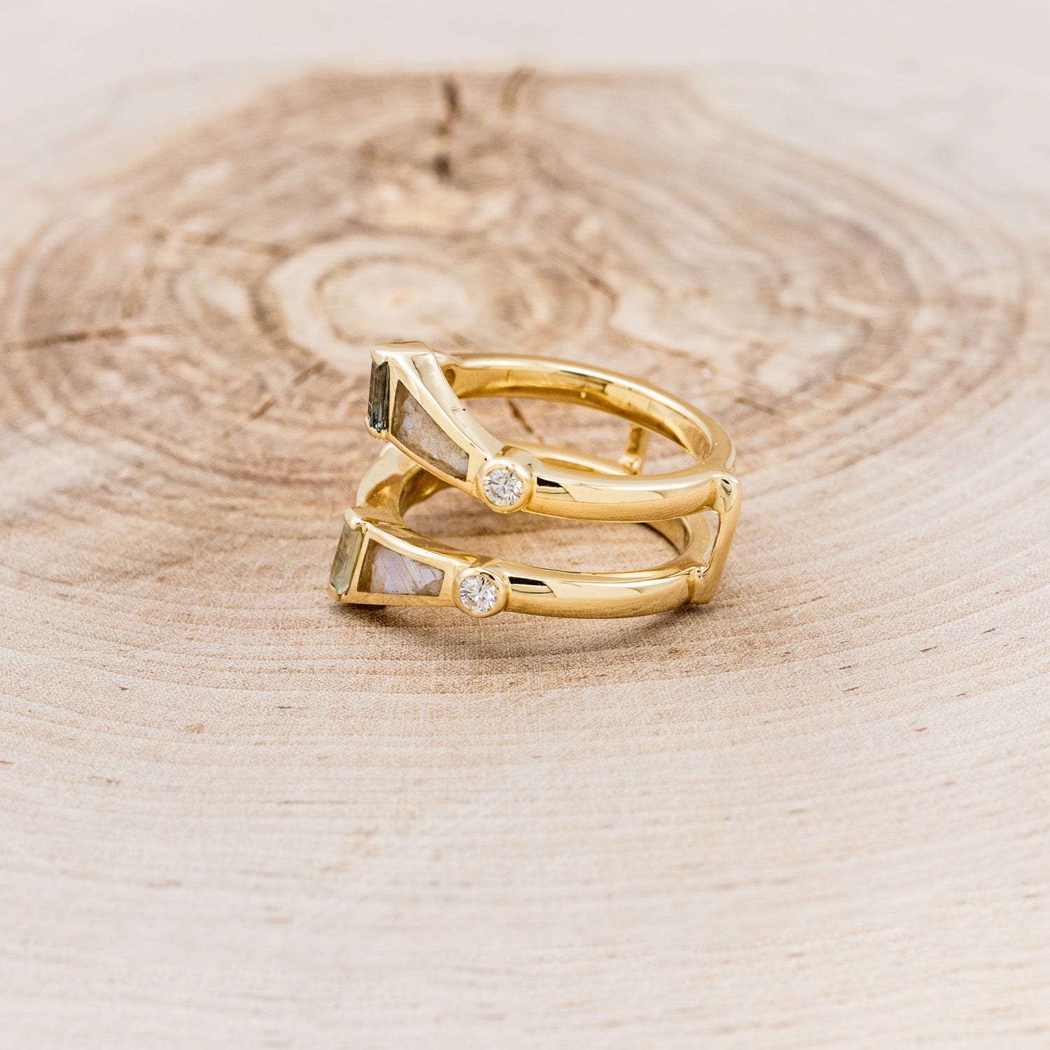 "GEMINI" - MOTHER OF PEARL & MONTANA SAPPHIRE RING GUARD-16