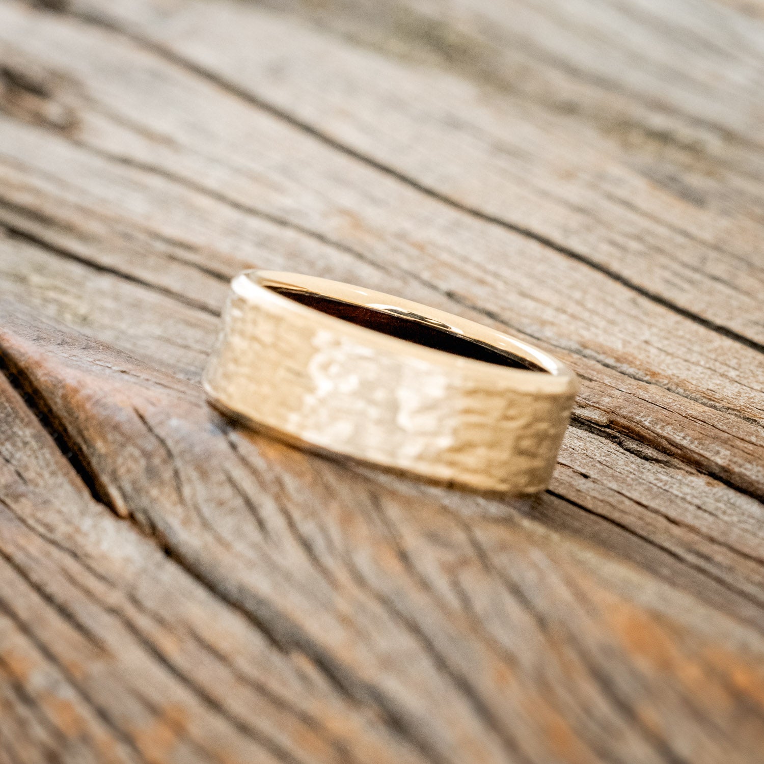 HAMMERED WEDDING BAND WITH IRONWOOD LINING-13