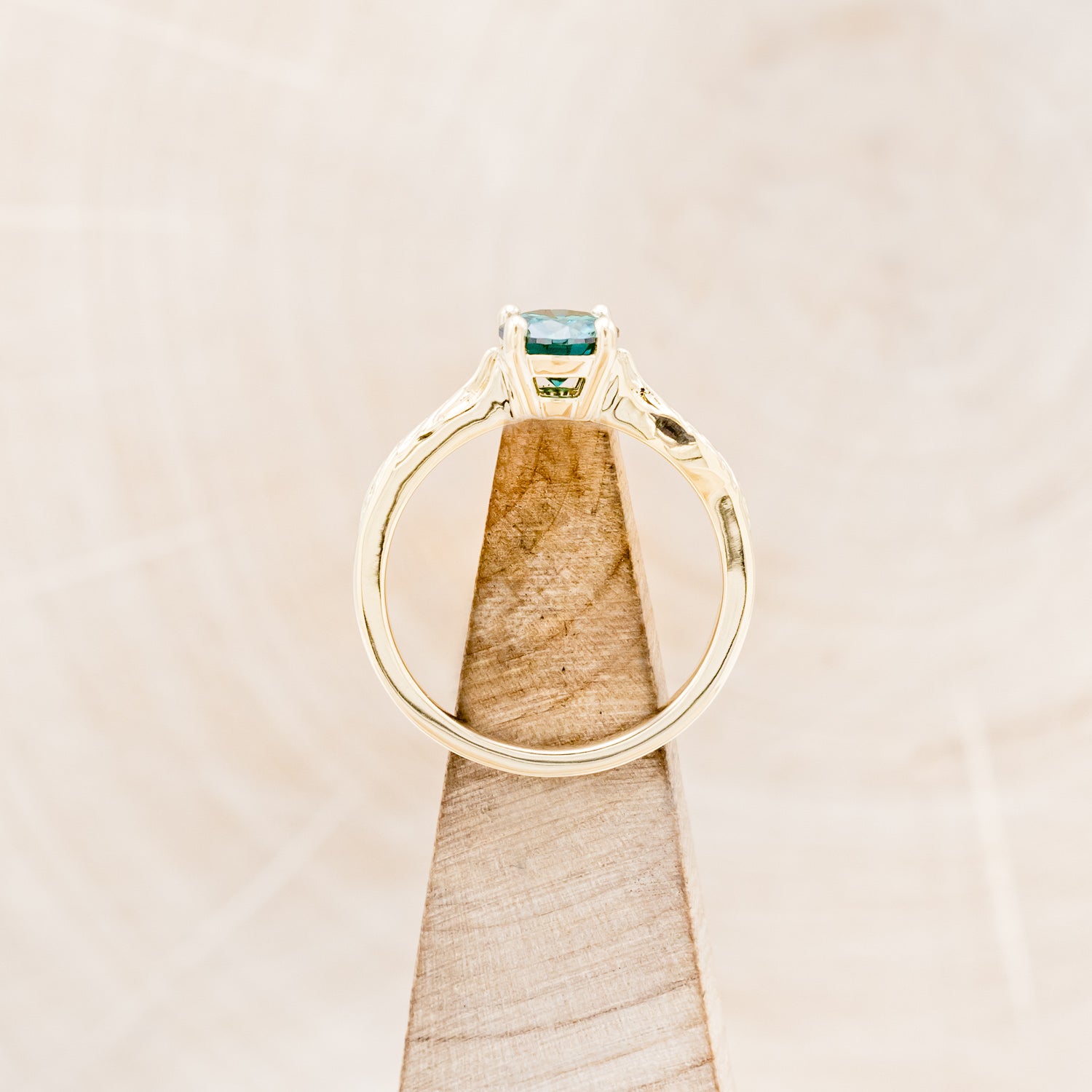 "HOPE" - ROUND CUT MEDEINA GREEN MOISSANITE SOLITAIRE ENGAGEMENT RING WITH FEATHER ACCENTS-12