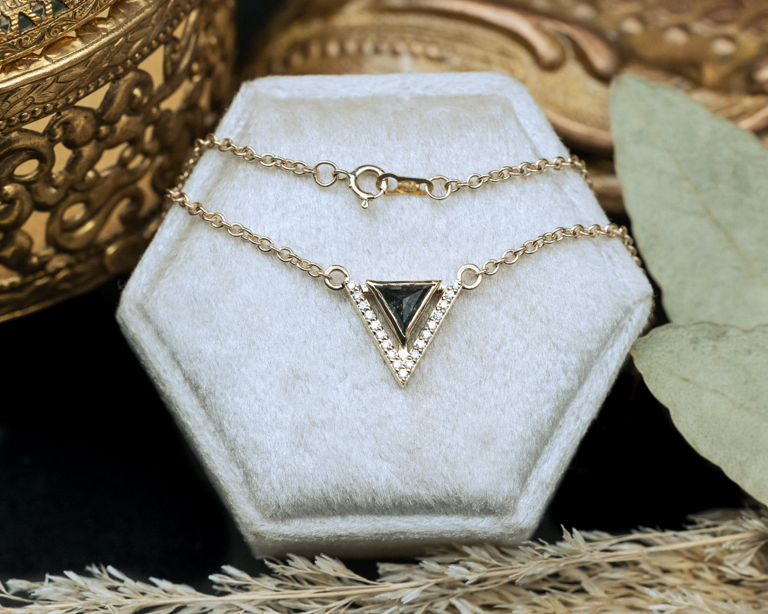 "JENNY" NECKLACE WITH SALT AND PEPPER DIAMOND-Staghead Designs