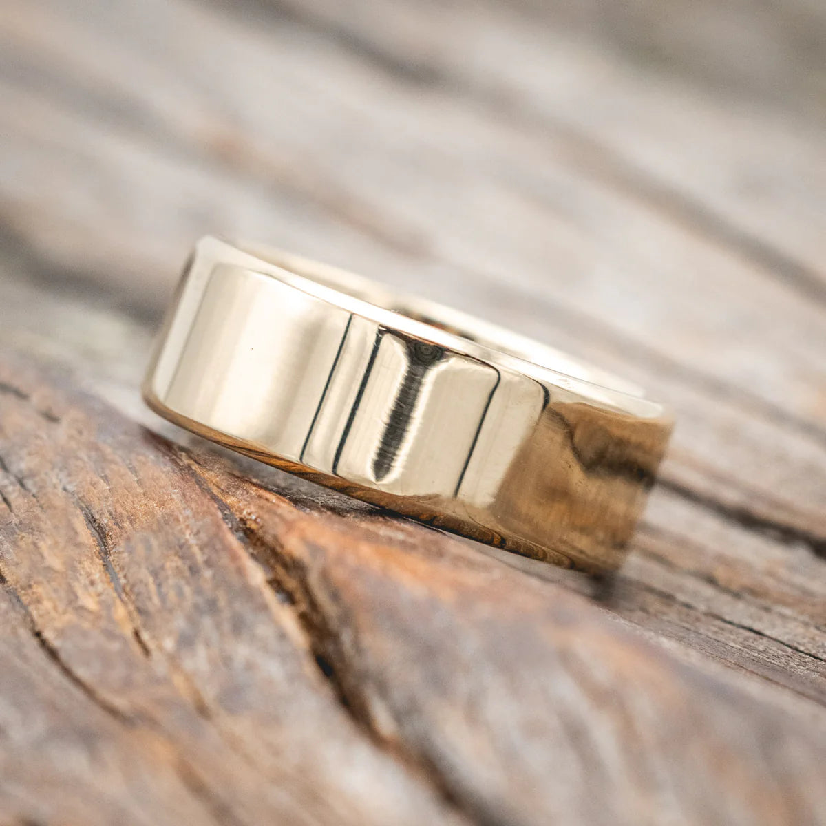 "Hyperion" - Crushed Moss Agate Lined Wedding Band - 14K Yellow Gold (8mm) - Size 11-Staghead Designs