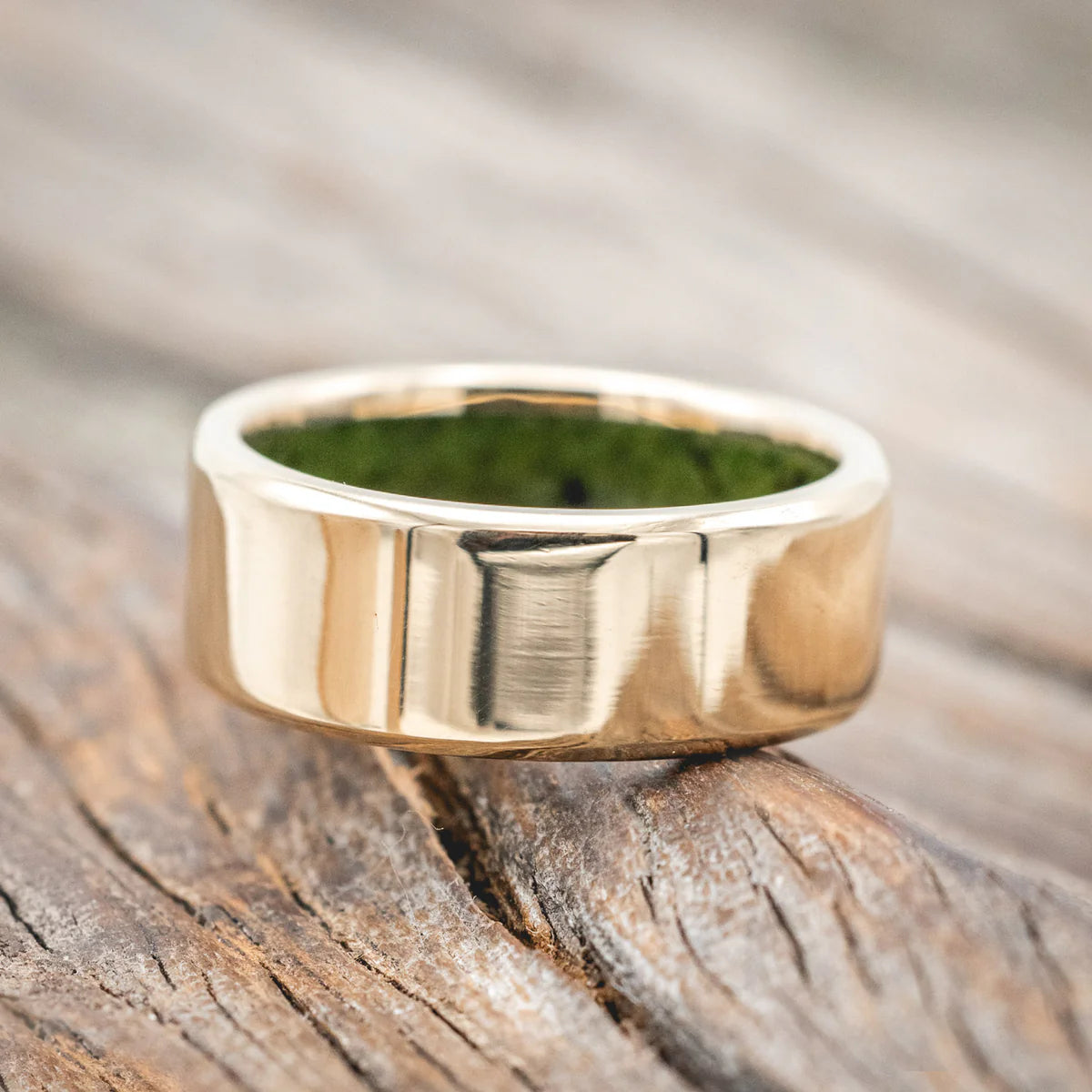 "Hyperion" - Crushed Moss Agate Lined Wedding Band - 14K Yellow Gold (8mm) - Size 11-Staghead Designs