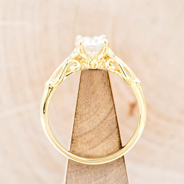 "ROSEMARY" - FLORAL-STYLE ENGAGEMENT RING WITH ROUND CUT MOISSANITE & DIAMOND TRACER-12