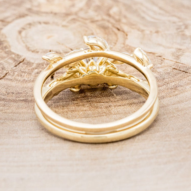 "ROSEMARY" - FLORAL-STYLE ENGAGEMENT RING WITH ROUND CUT MOISSANITE & DIAMOND TRACER-5