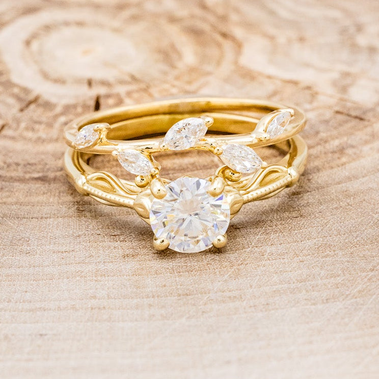 "ROSEMARY" - FLORAL-STYLE ENGAGEMENT RING WITH ROUND CUT MOISSANITE & DIAMOND TRACER-4