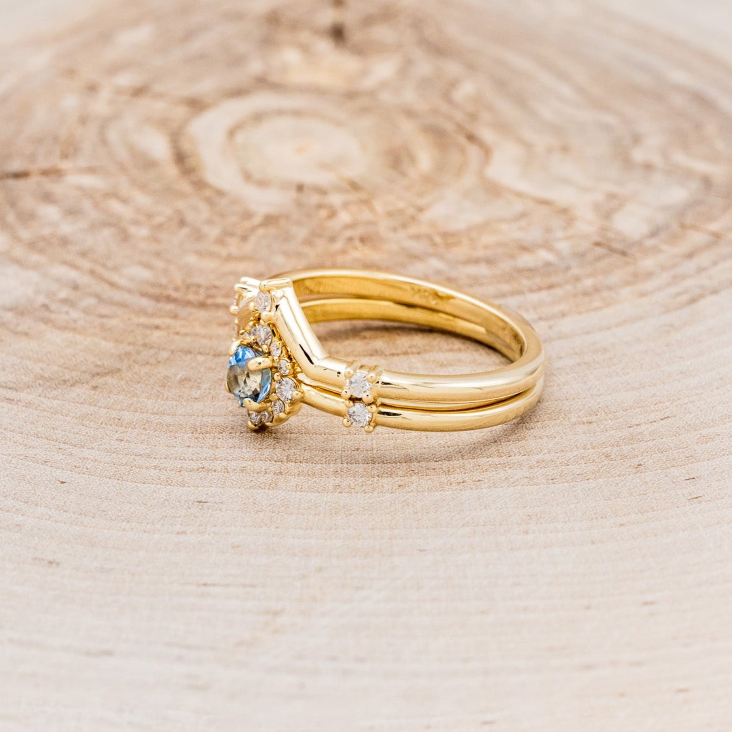 "STARLA" - ROUND CUT AQUAMARINE ENGAGEMENT RING WITH STARBURST DIAMOND HALO & TRACER-3