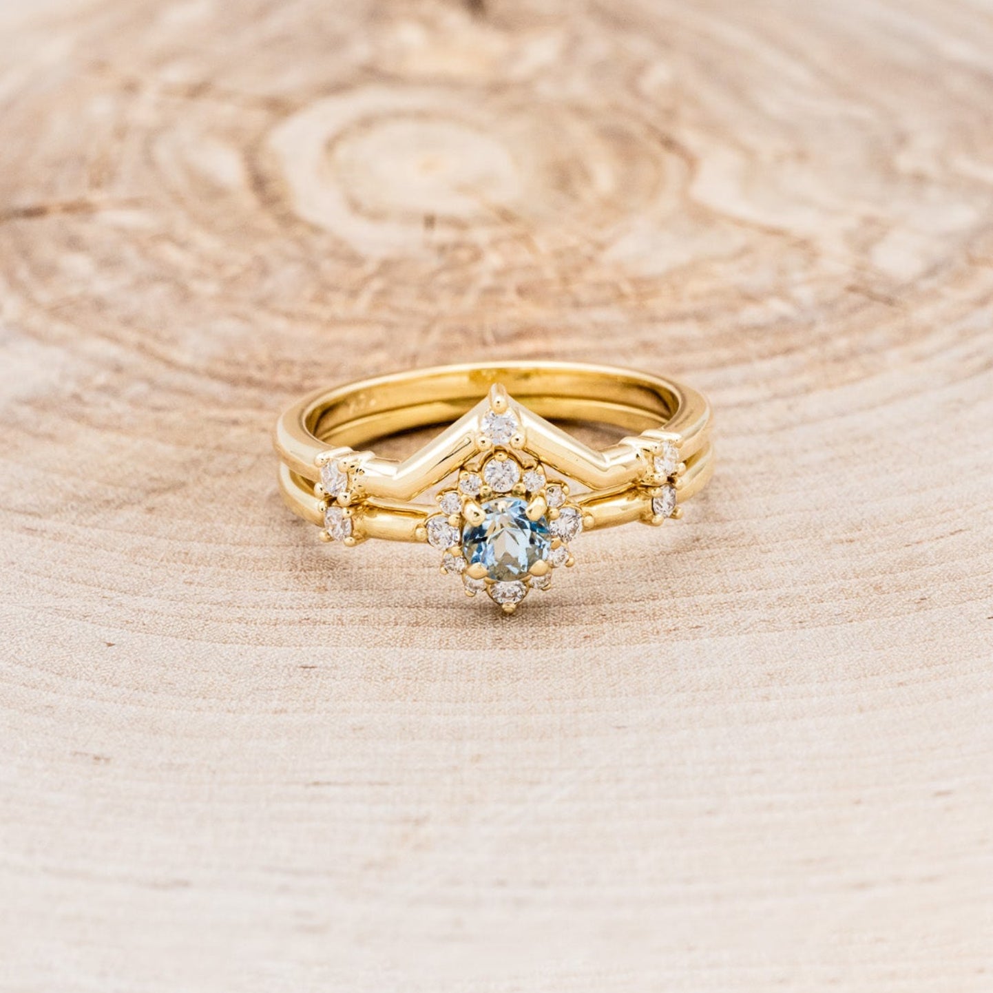 "STARLA" - ROUND CUT AQUAMARINE ENGAGEMENT RING WITH STARBURST DIAMOND HALO & TRACER-4