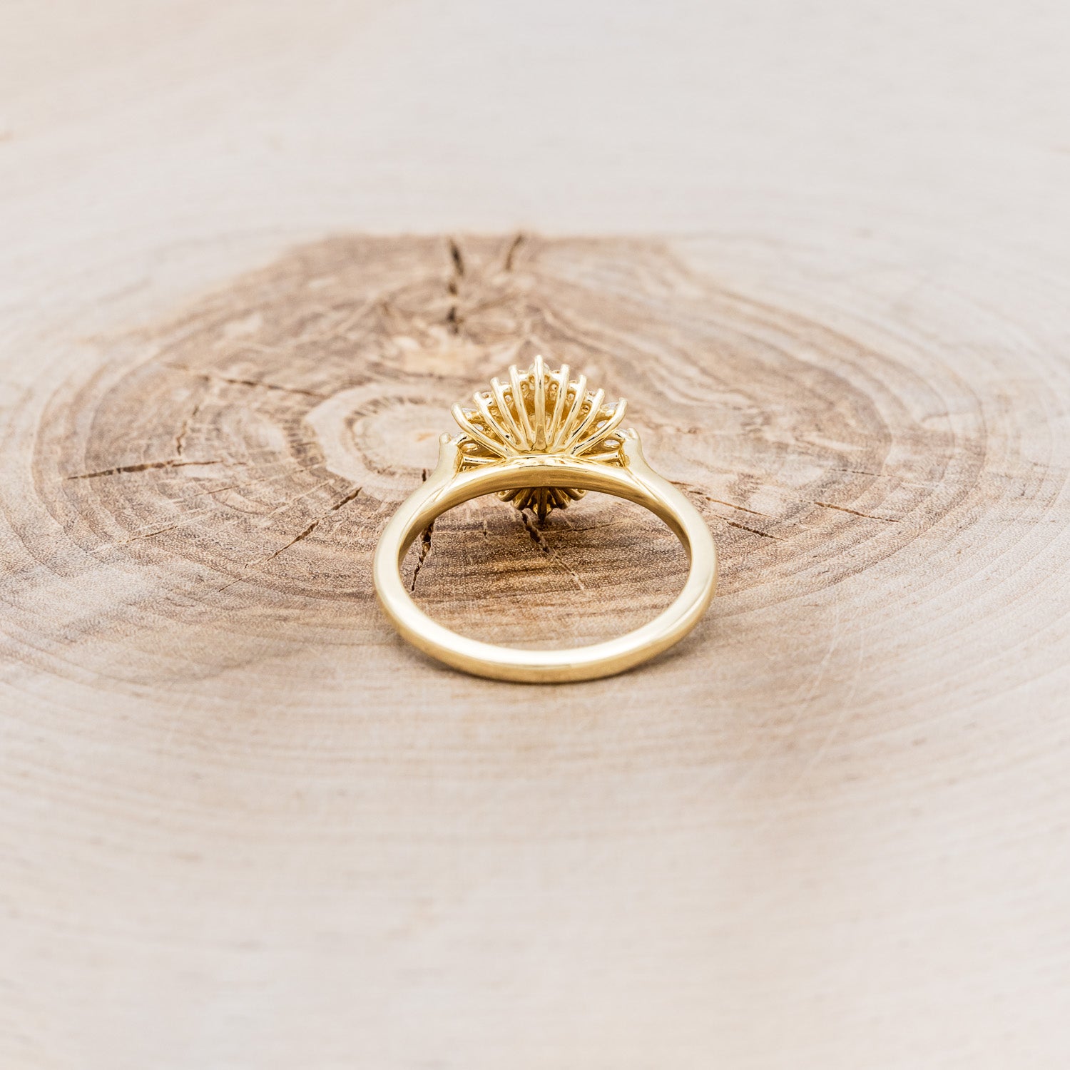 "SKYLAR" - OVAL MOISSANITE ENGAGEMENT RING WITH A DIAMOND HALO-5