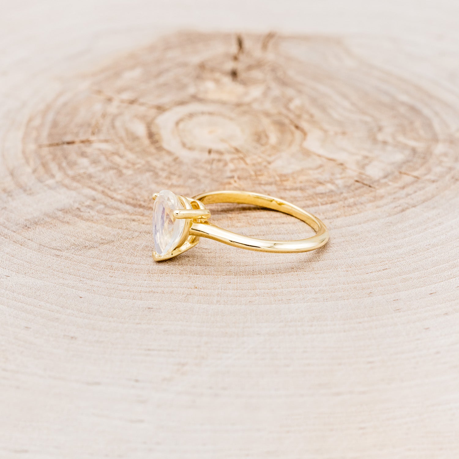 SOLITAIRE PEAR MOONSTONE ENGAGEMENT RING-3