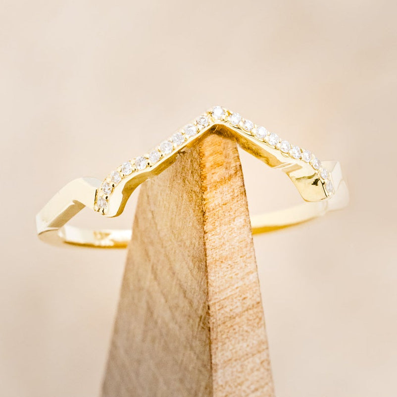 "LUCY IN THE SKY" - ROUND CUT ENGAGEMENT RING WITH DIAMOND ACCENTS & FIRE AND ICE OPAL INLAYS-7