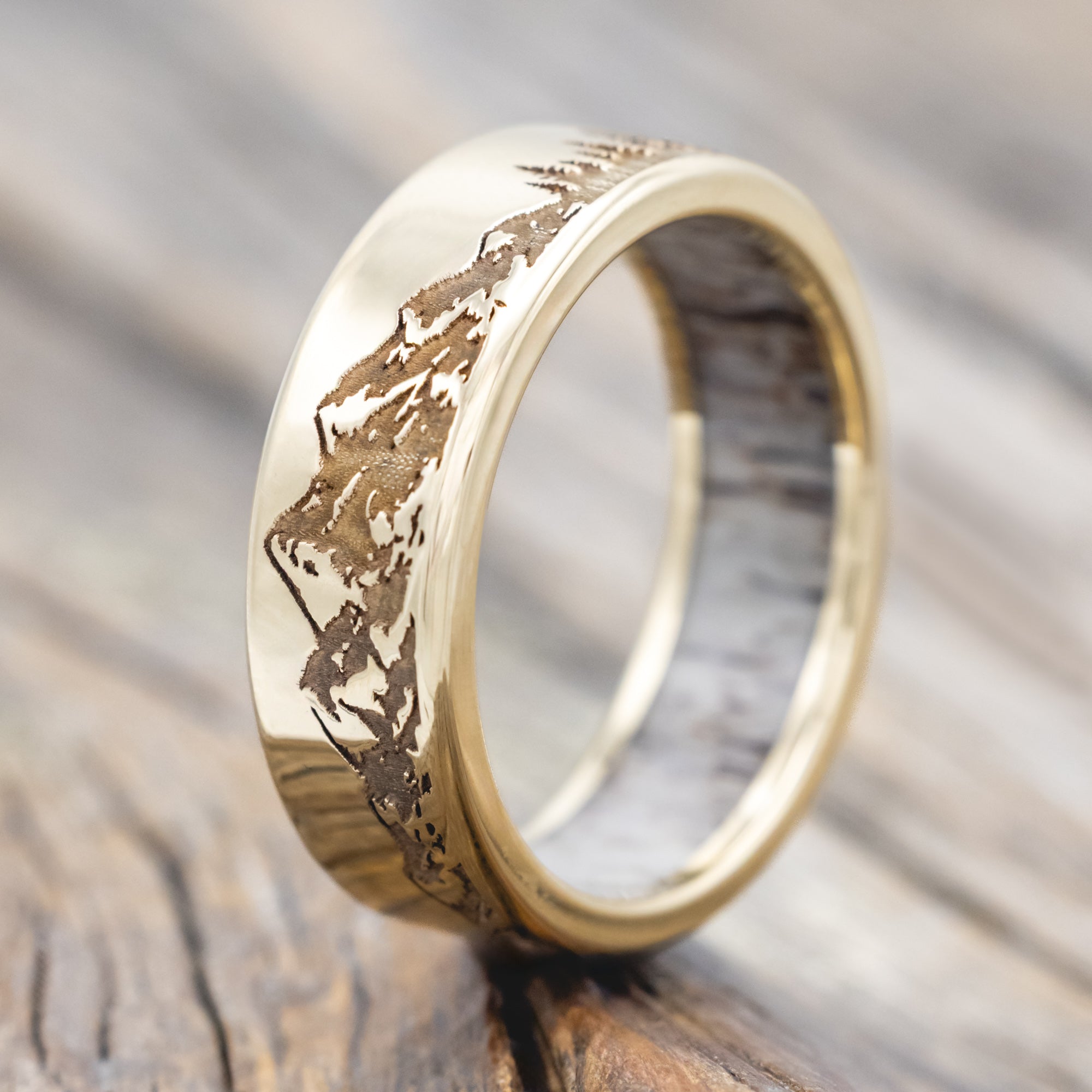 "ROSS" - MOUNTAIN & FOREST ENGRAVED WEDDING BAND WITH CUSTOM LINING-Staghead Designs