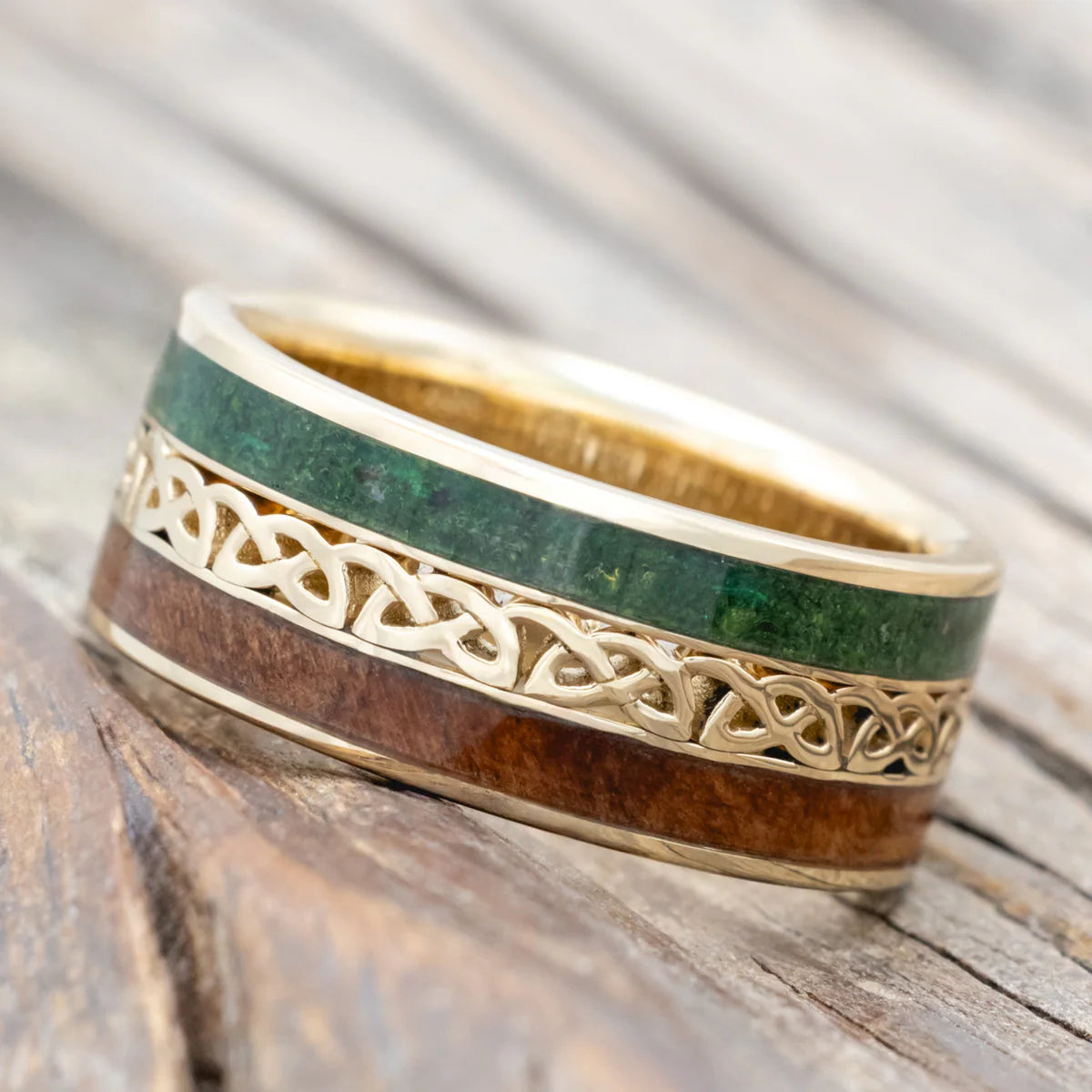 "Ryder" - Moss & Redwood Wedding Ring With Celtic Love Knot Cutout - 14K Yellow Gold (8mm) - Size 8-Staghead Designs