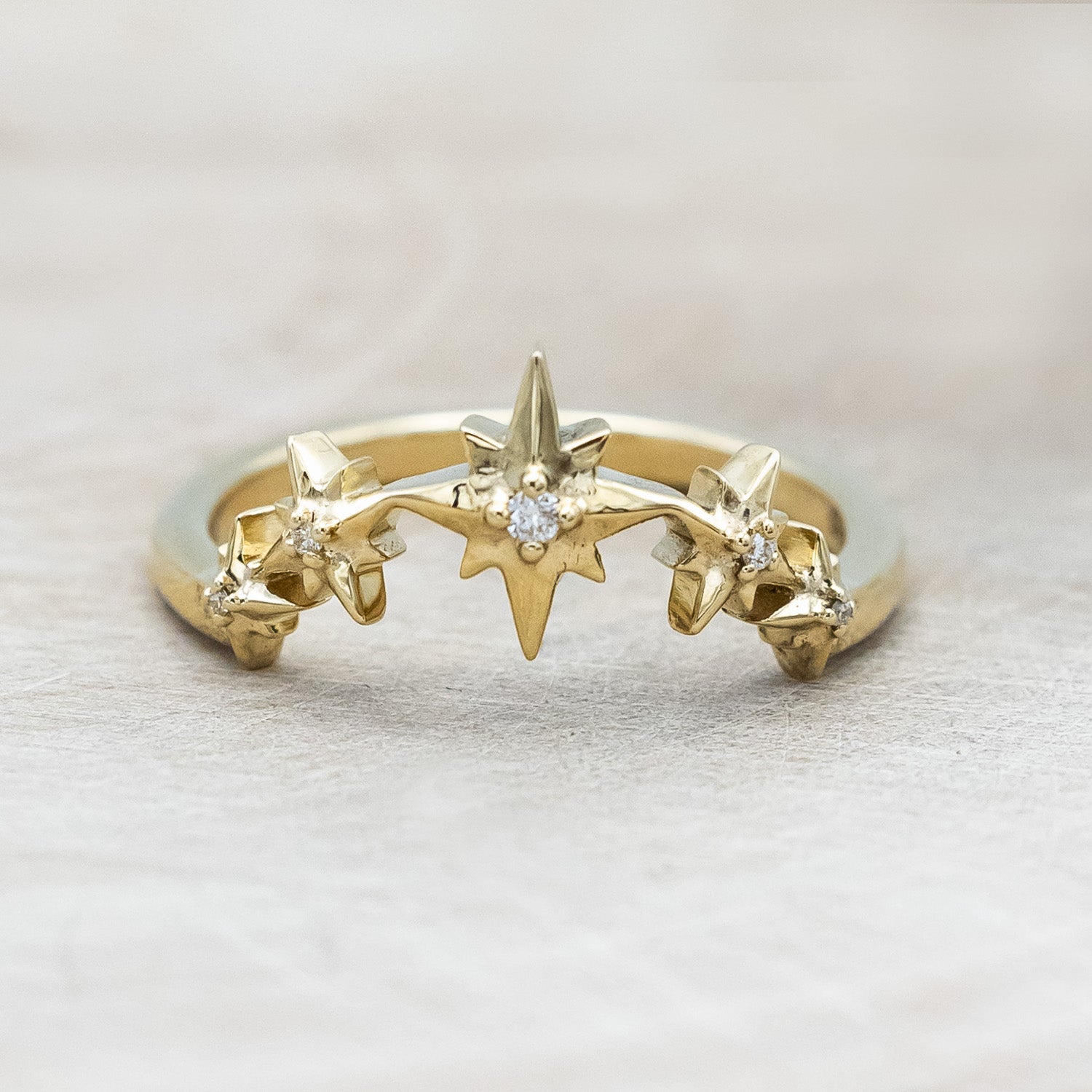 "Sidra" - celestial style diamond tracer