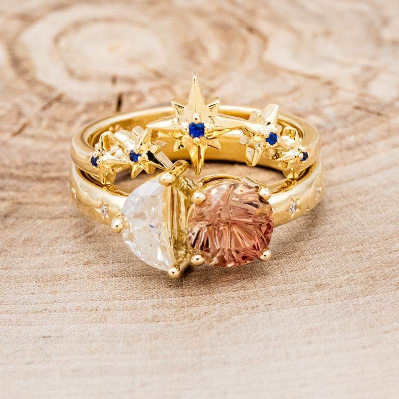 "SIDRA" - TOI ET MOI ROUND OREGON SUNSTONE ENGAGEMENT RING WITH A CRESCENT MOON MOISSANITE ACCENT & TRACER-4