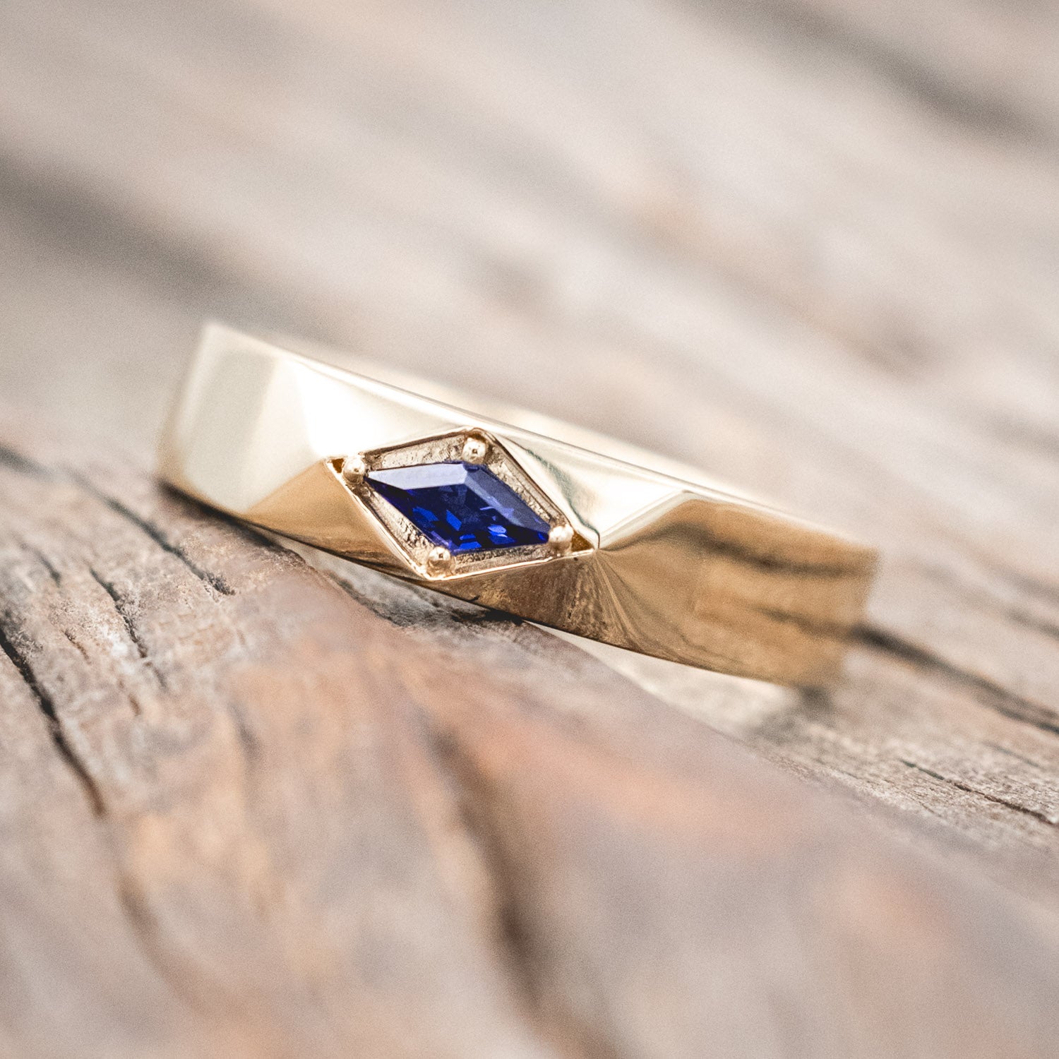 Lozenge Cut Lapis Lazuli Signet Ring