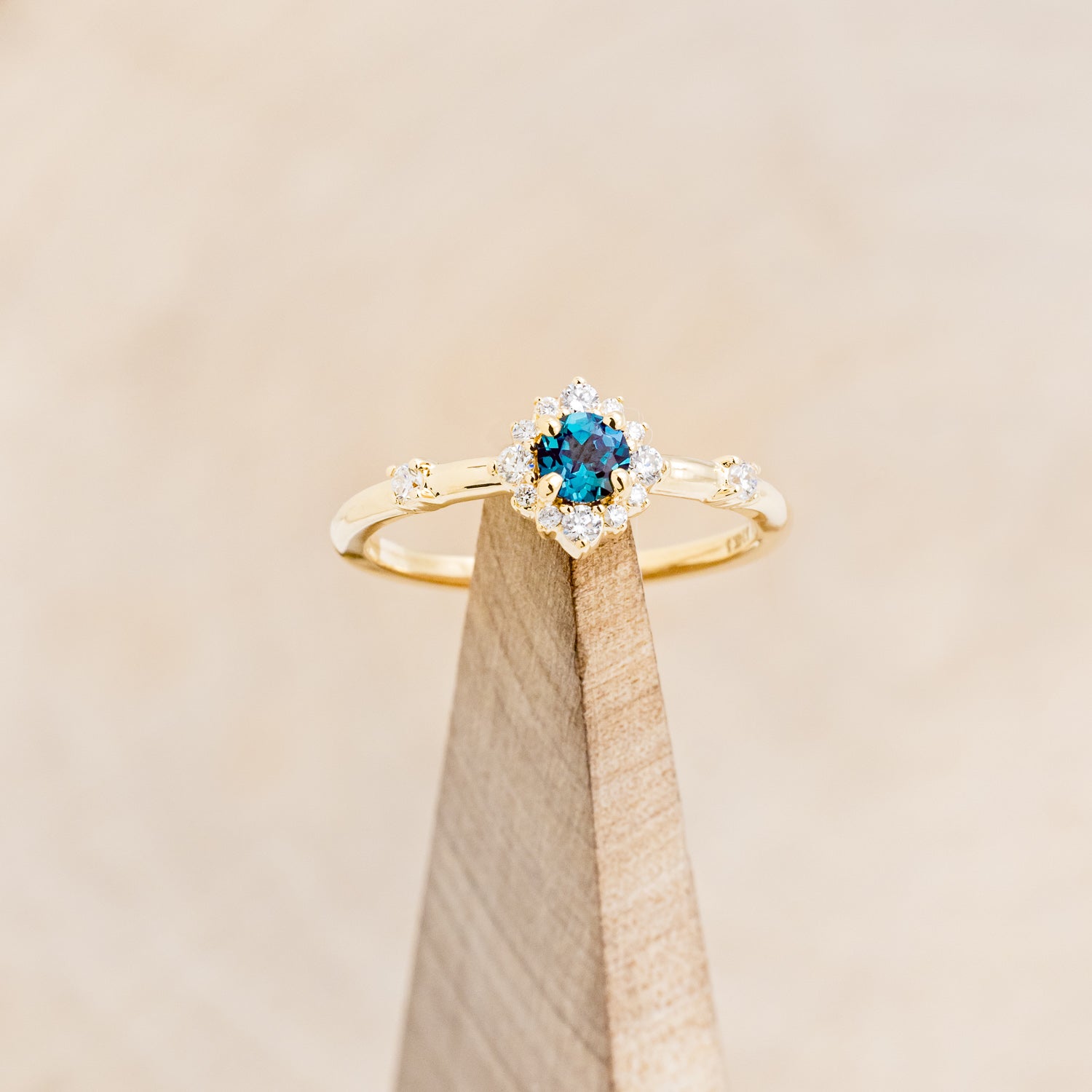 "STARLA" - ROUND CUT LAB-GROWN ALEXANDRITE ENGAGEMENT RING WITH STARBURST DIAMOND HALO-13