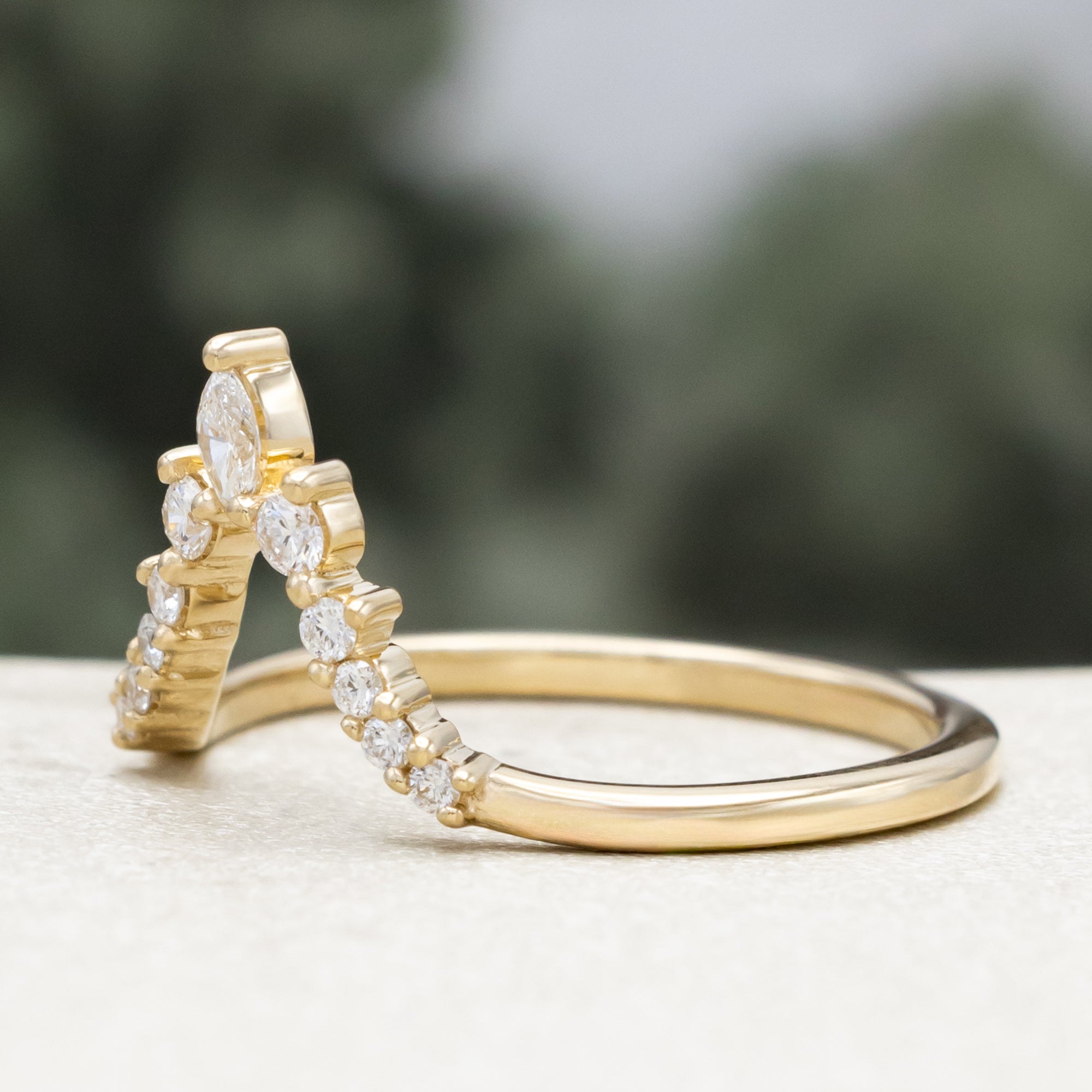 "SAGE" - 14K GOLD TRACER WITH DIAMOND ACCENTS-Staghead Designs