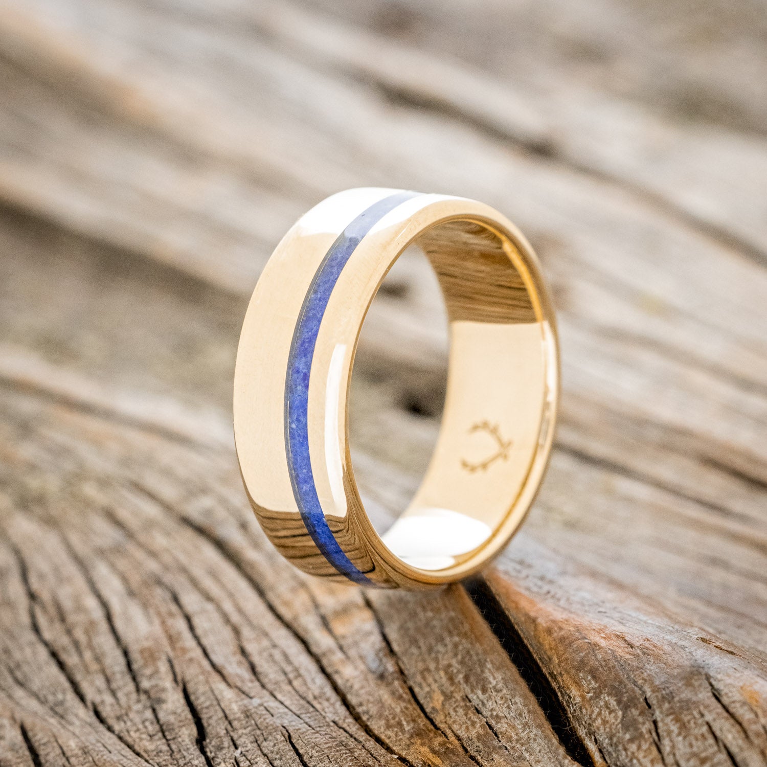"VERTIGO" - WEDDING BAND WITH SINGLE INLAY-Staghead Designs