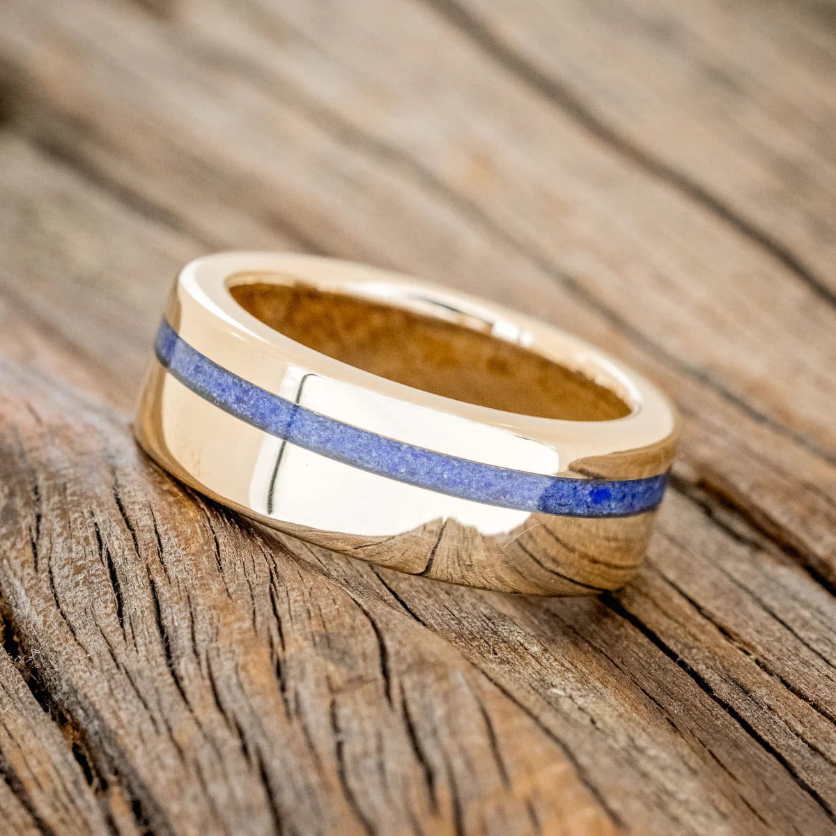 VERTIGO" - LAPIS LAZULI WEDDING RING FEATURING A WHISKEY BARREL LINED BAND - 14K YELLOW GOLD - SIZE 10 1/2-Staghead Designs