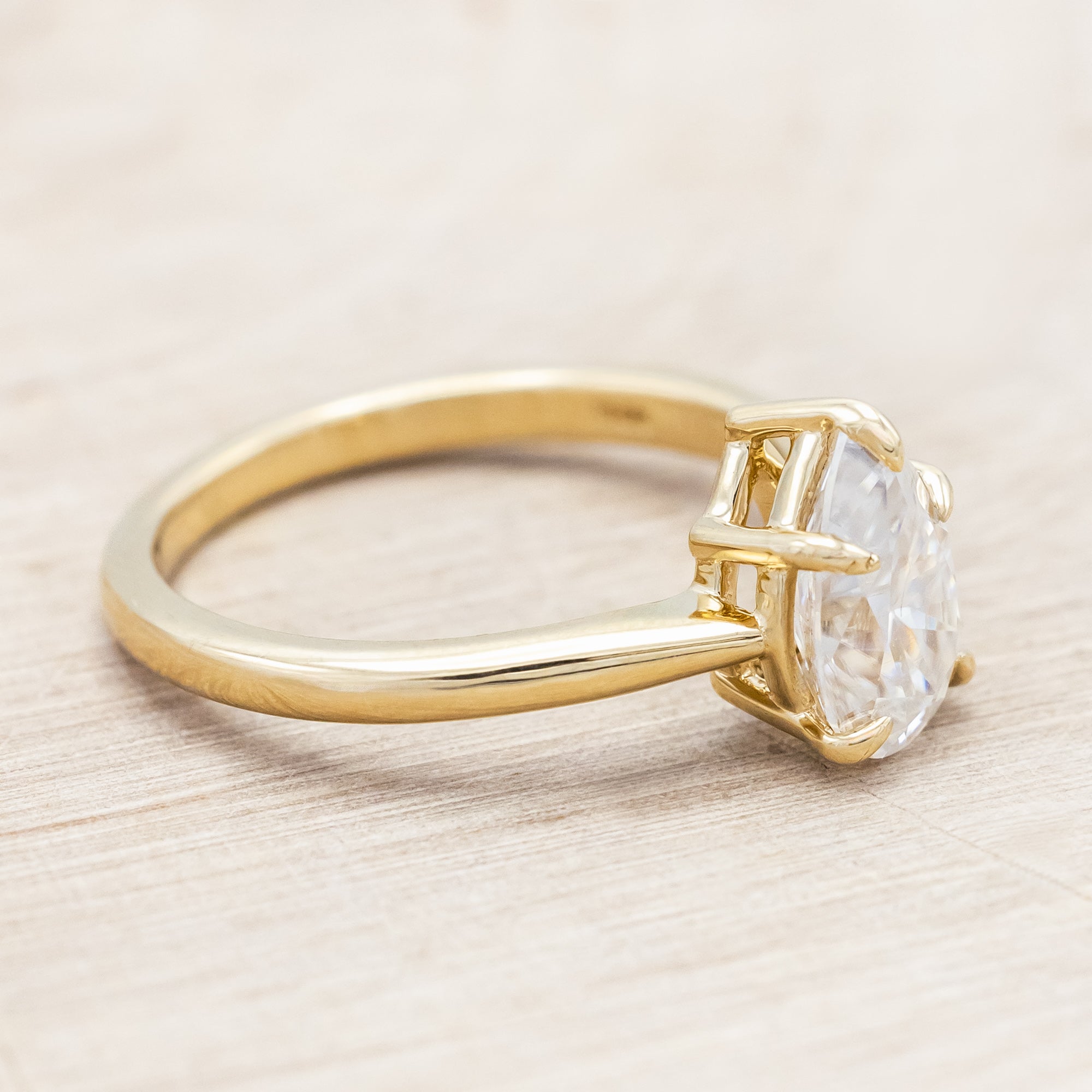 SOLITAIRE PEAR CUT MOISSANITE ENGAGEMENT RING WITH ORANGE & BLUE OPAL INLAID RING GUARD-Staghead Designs