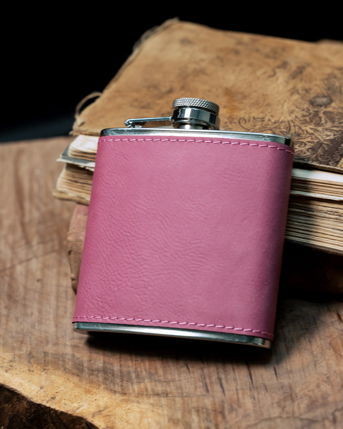 CUSTOM ENGRAVED FLASK-Staghead Designs