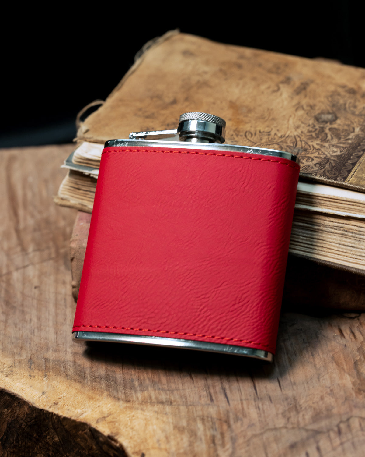 CUSTOM ENGRAVED FLASK-Staghead Designs
