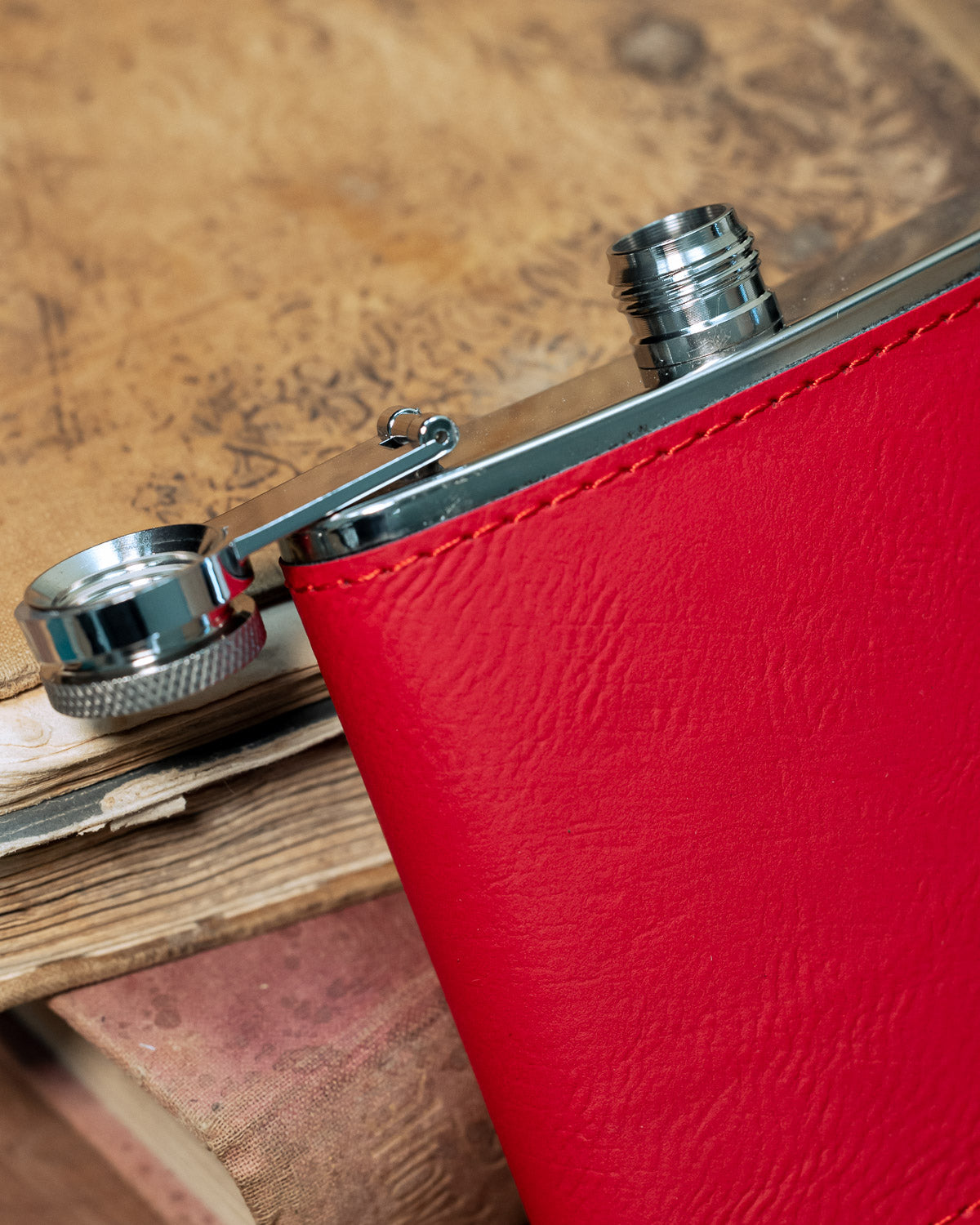 CUSTOM ENGRAVED FLASK-Staghead Designs