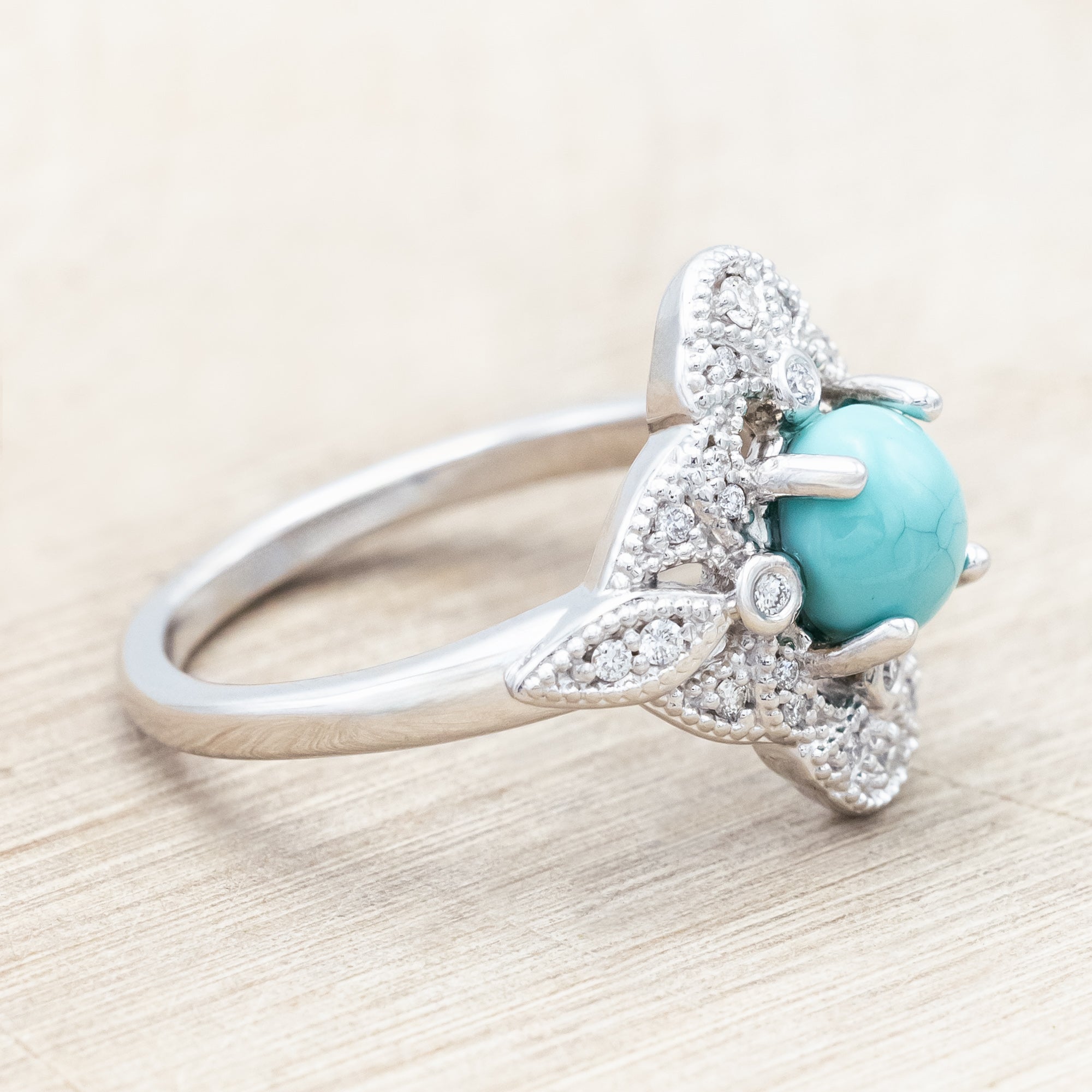 "FLORENCE" - ROUND CUT ENGAGEMENT RING WITH DIAMOND ACCENTS