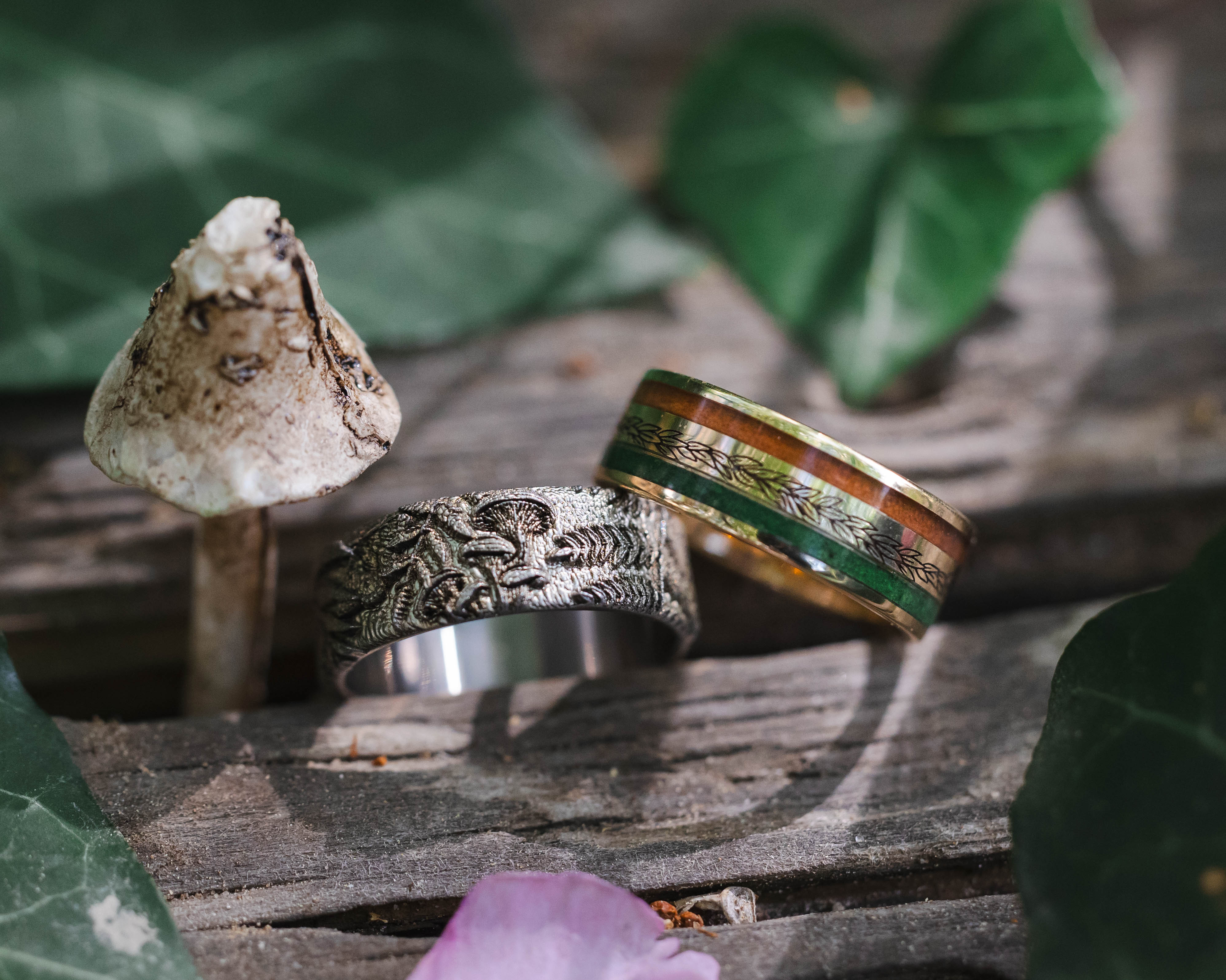 "FOREST" - 3D ENGRAVED MUSHROOM-INSPIRED WEDDING BAND-Staghead Designs