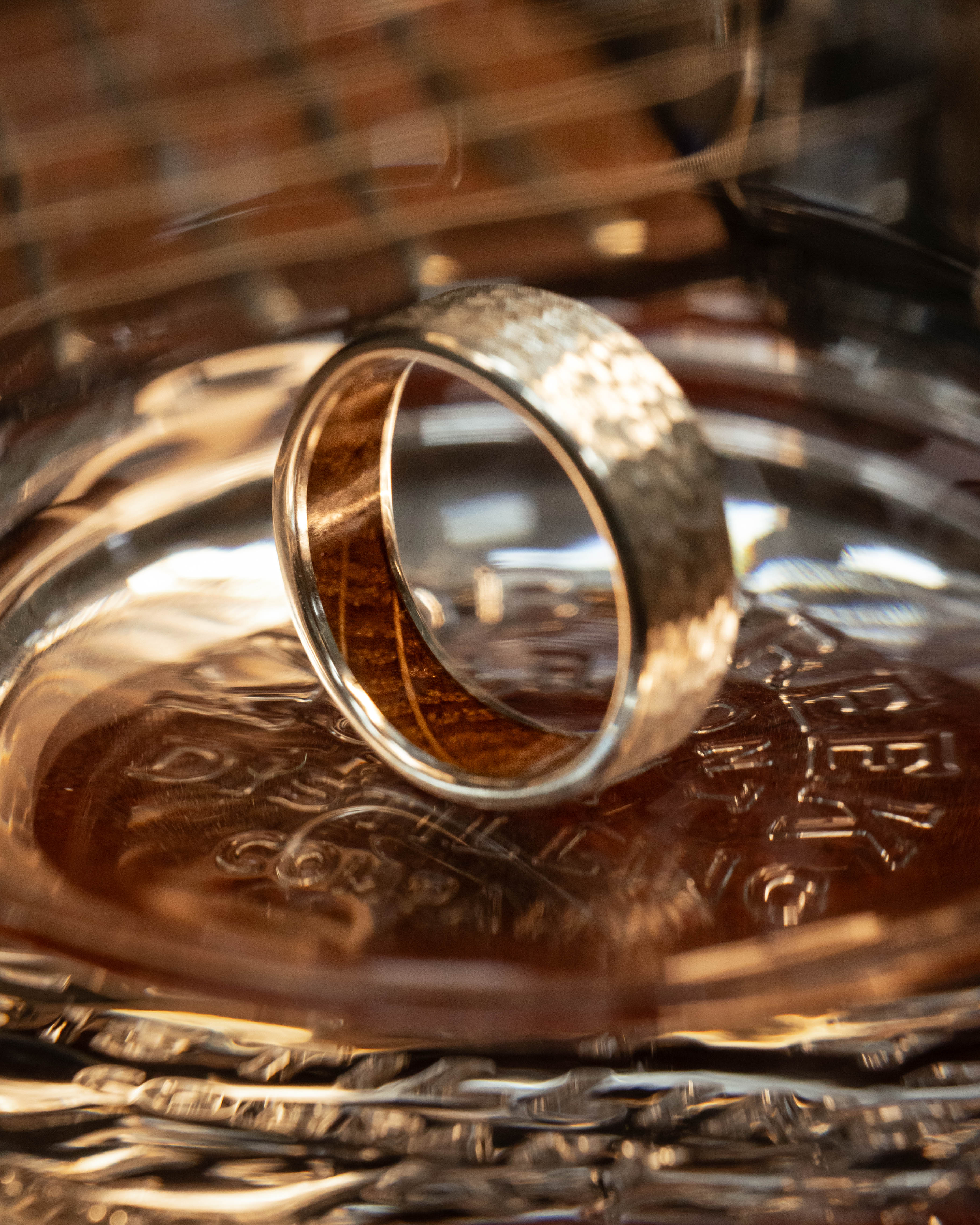HAMMERED WEDDING BAND WITH WHISKEY BARREL LINING-Staghead Designs