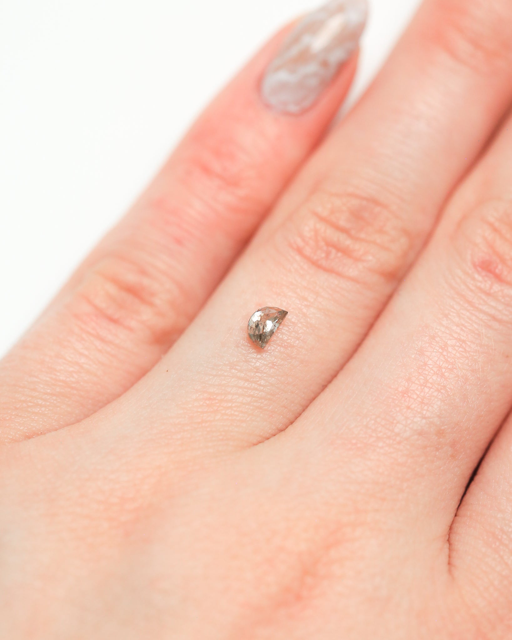 0.28ct 4.71x2.82mm HALF MOON DOUBLE CUT SALT & PEPPER DIAMOND-5