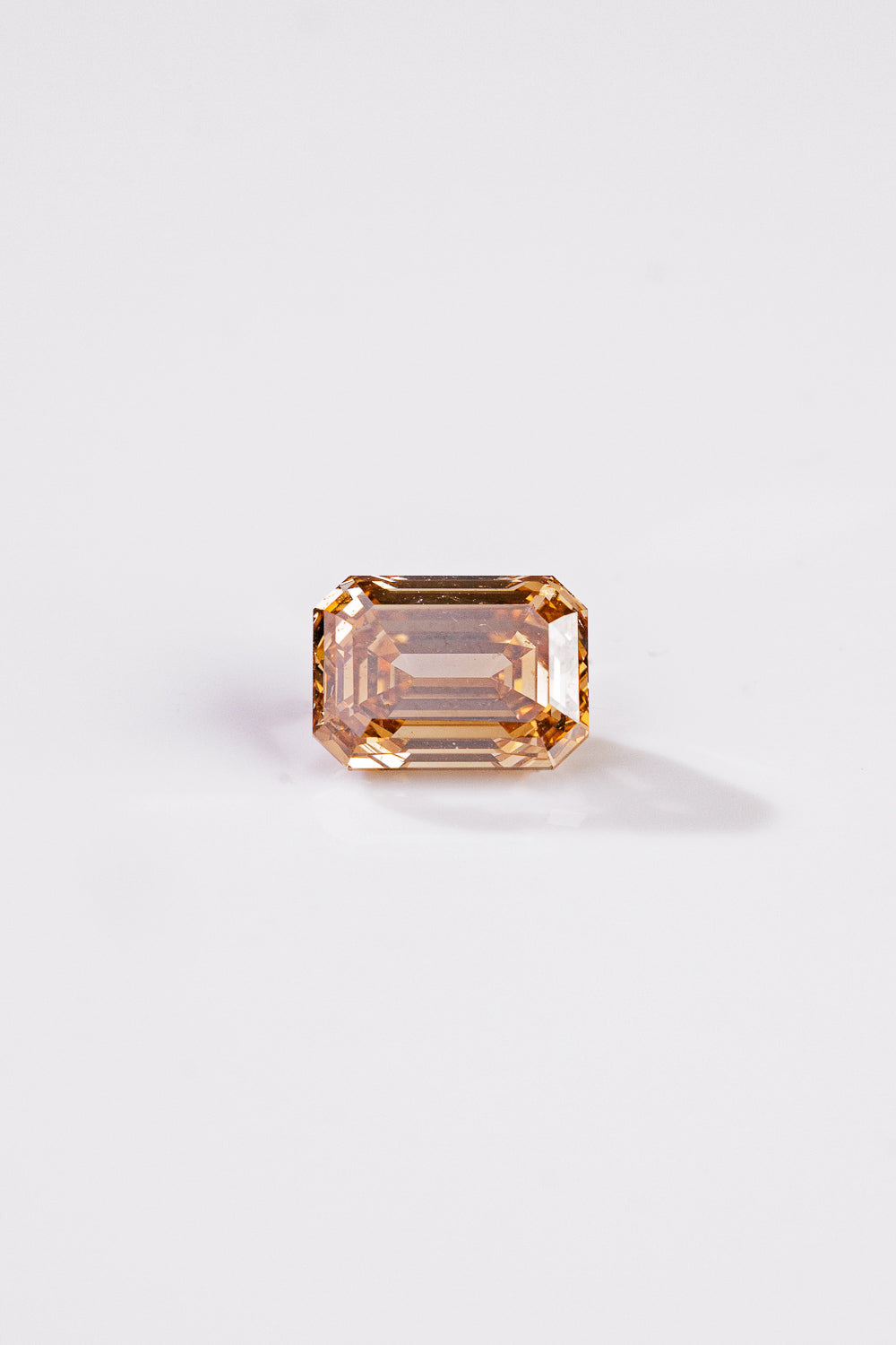 Champagne Gem – Dellaluna