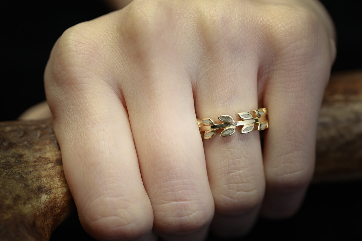 14K GOLD LEAF RING WITH ANTLER INLAYS-11
