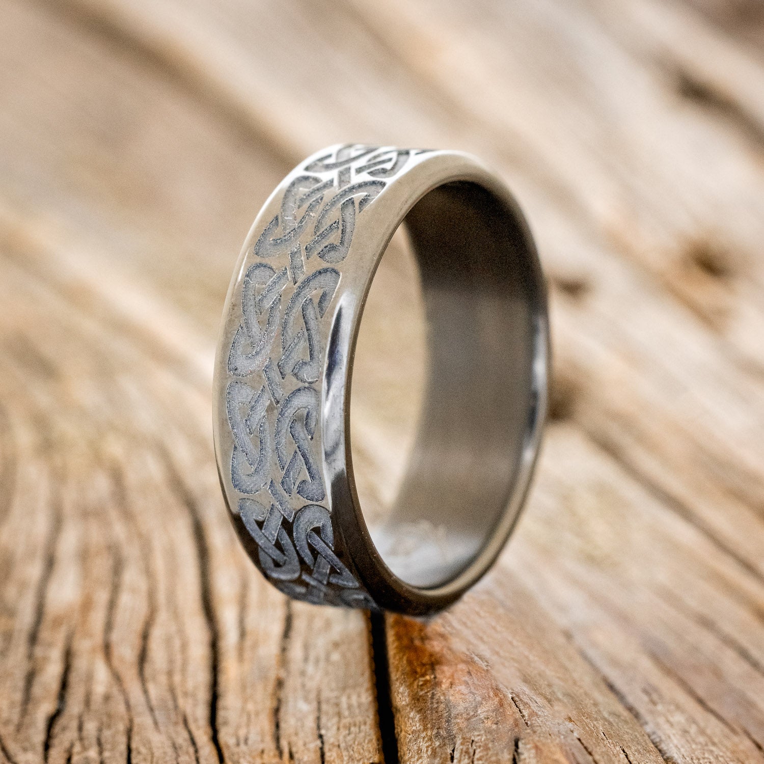 CELTIC LOVE KNOT ENGRAVED WEDDING BAND-5