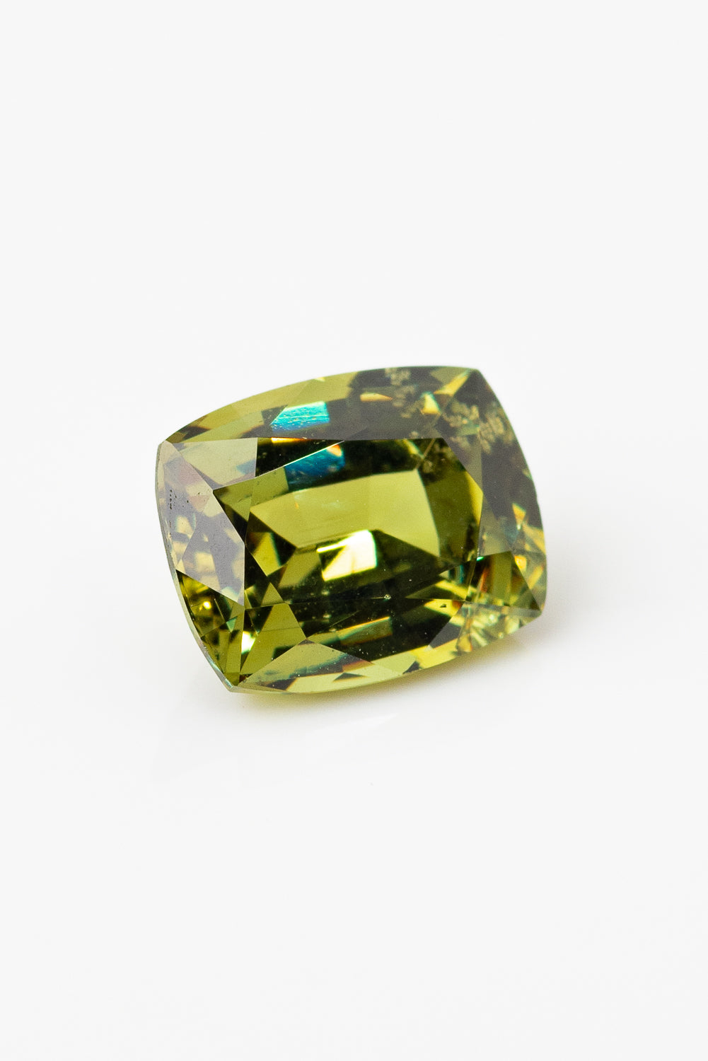 "AYLA" - EMERALD CUT DEMANTOID GARNET-2