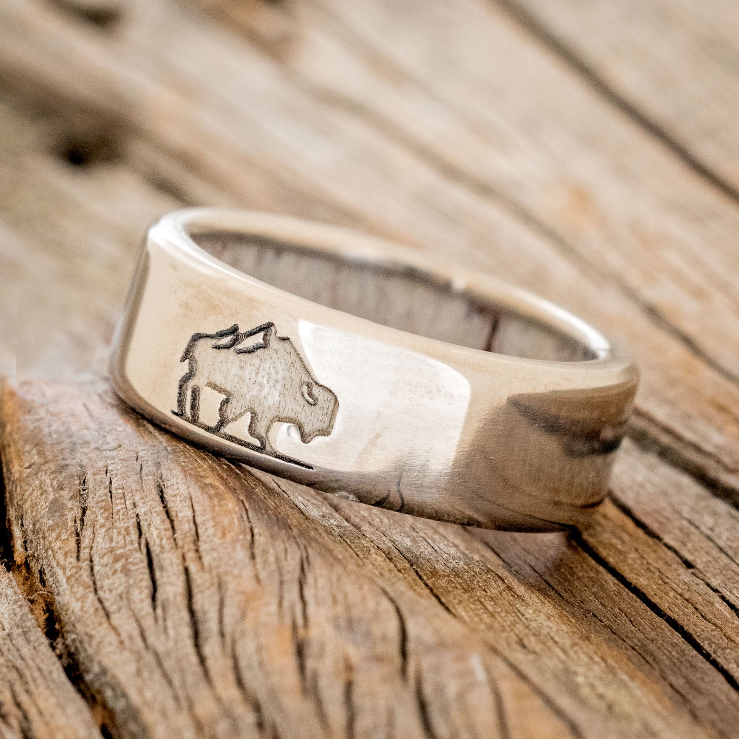 CUSTOM ENGRAVED WEDDING BAND FEATURING A BISON WITH ANTLER LINING-8