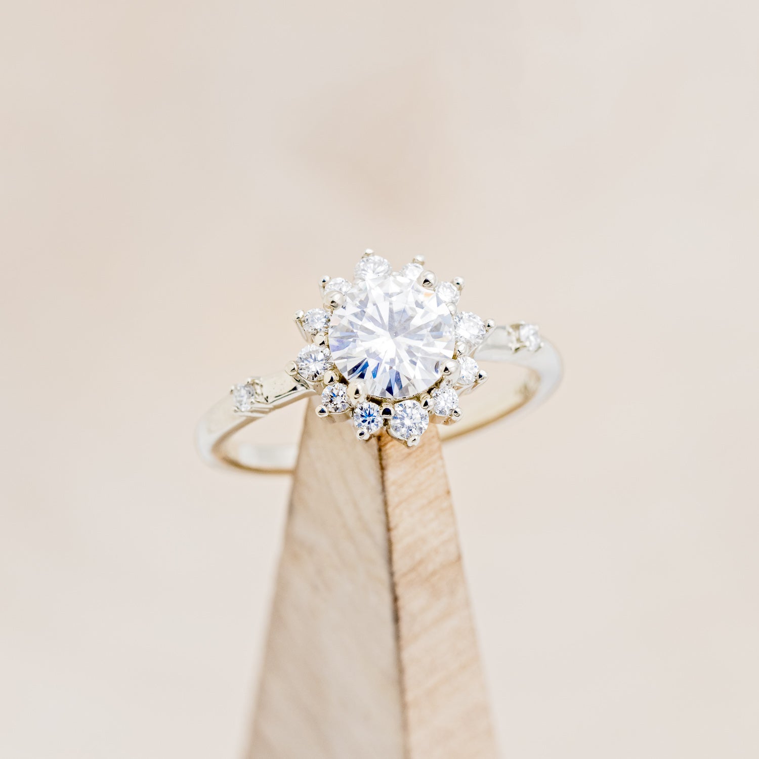 "STARLET" - ROUND CUT DIAMOND ENGAGEMENT RING WITH STARBURST DIAMOND HALO-7