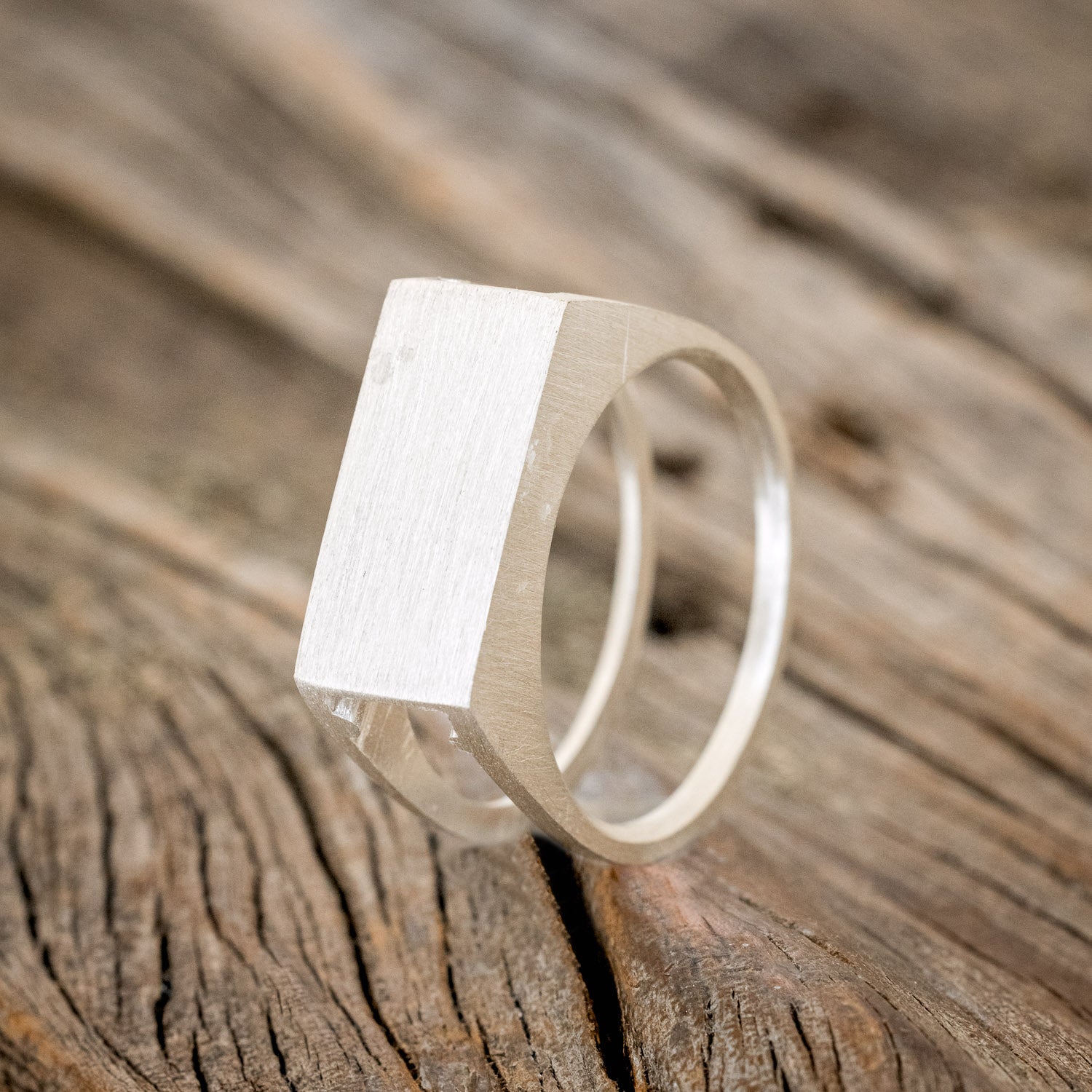 "HEMLOCK" - CUSTOMIZABLE SILVER POISON RING-8