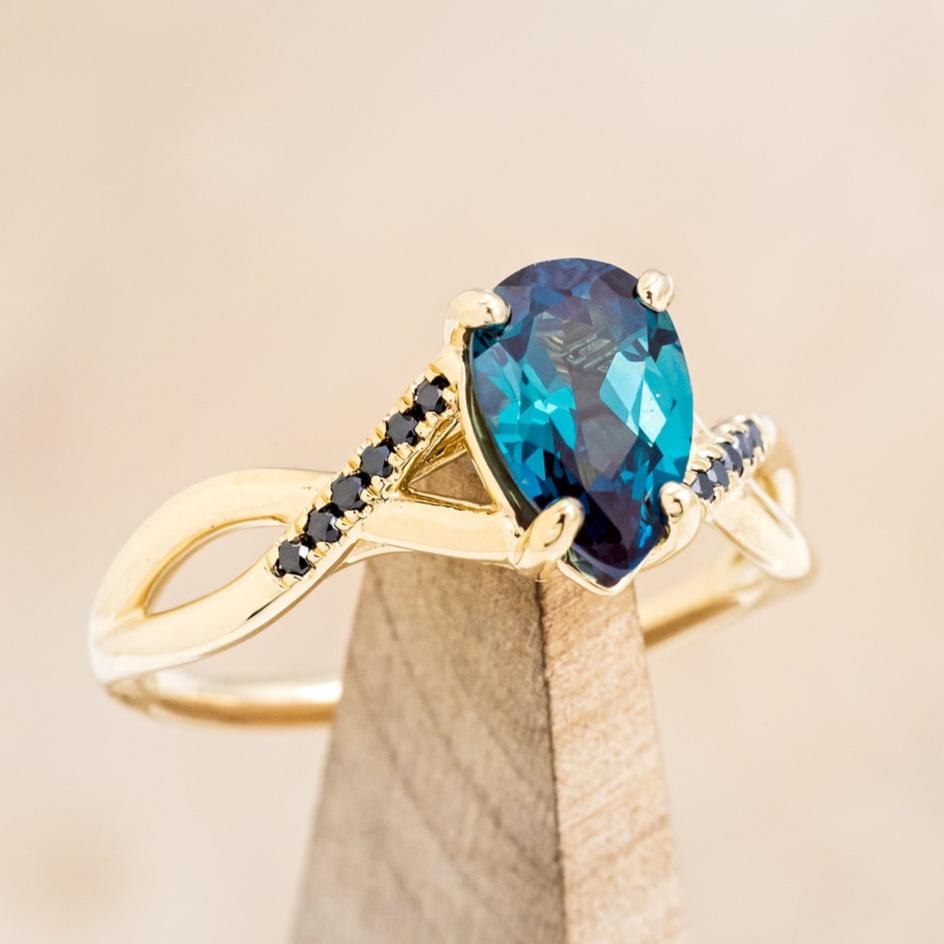 "ROSLYN" - PEAR SHAPED LAB-GROWN ALEXANDRITE ENGAGEMENT RING WITH BLACK DIAMOND ACCENTS-12