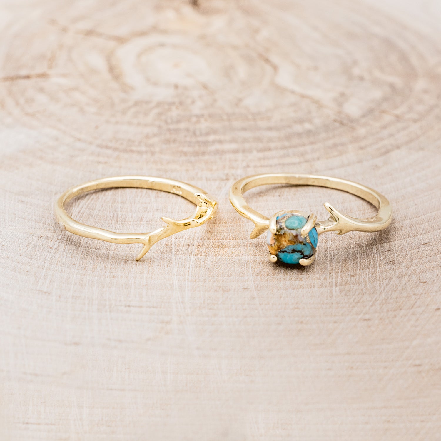 "ARTEMIS" - ROUND CUT SPINY OYSTER TURQUOISE ENGAGEMENT RING WITH AN ANTLER-STYLE STACKING BAND-5