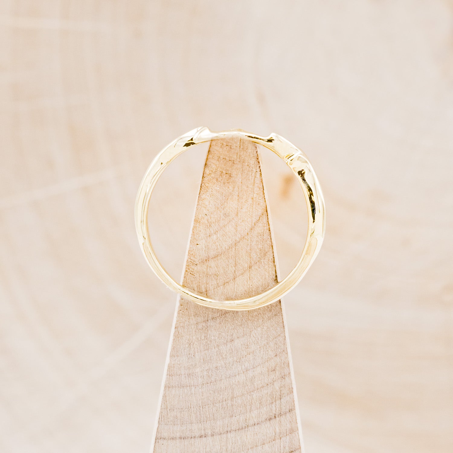 "ARTEMIS" - ROUND CUT SPINY OYSTER TURQUOISE ENGAGEMENT RING WITH AN ANTLER-STYLE STACKING BAND-18