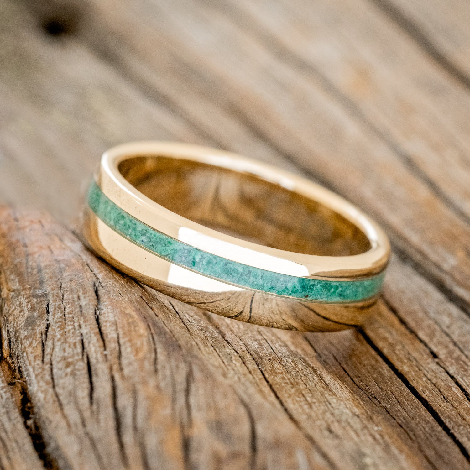 "VERTIGO" - MALACHITE WEDDING RING FEATURING A 14K GOLD BAND-2