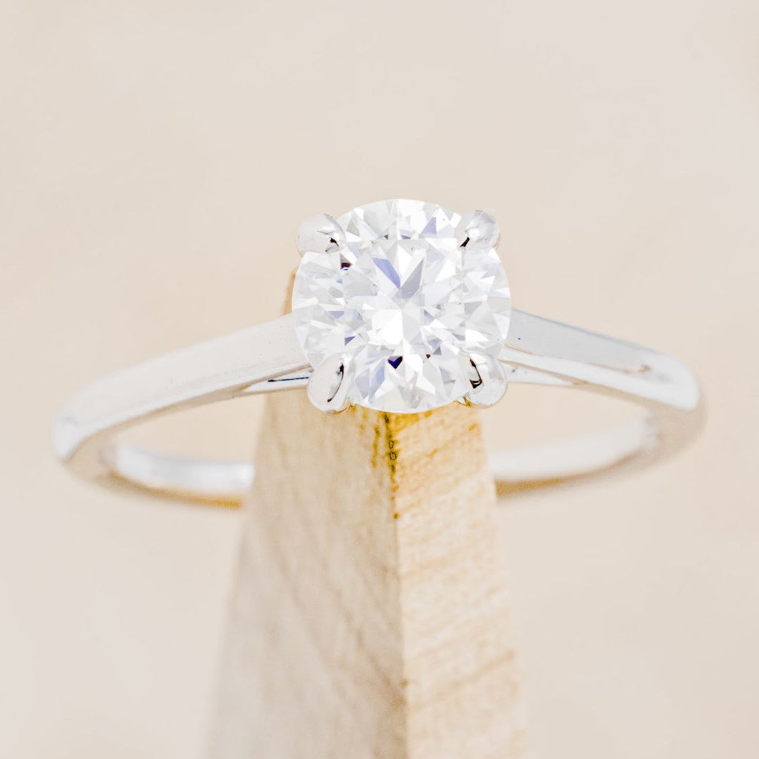 4 PRONG ROUND CUT MOISSANITE SOLITAIRE ENGAGEMENT RING-13