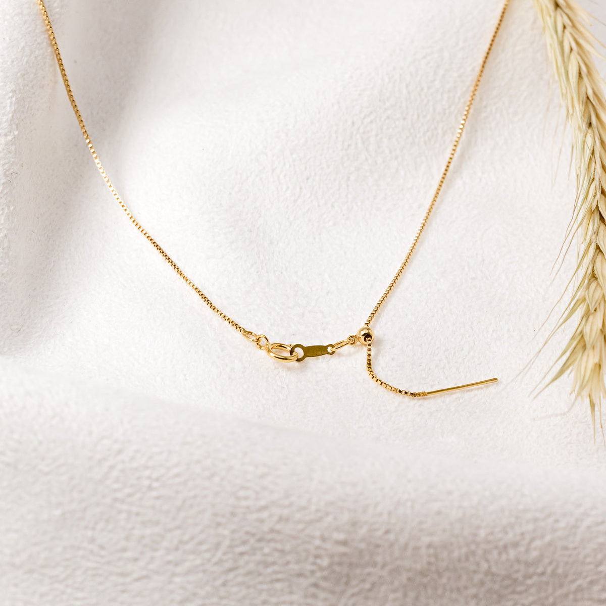 ADJUSTABLE THREADER BOX CHAIN NECKLACE-5